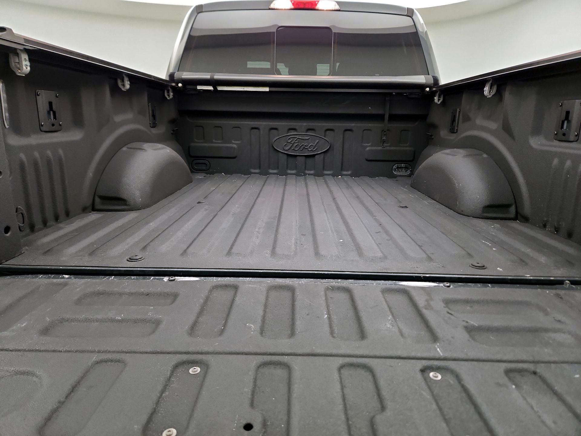 Thumbnail: 2017 Ford F-150 - 20