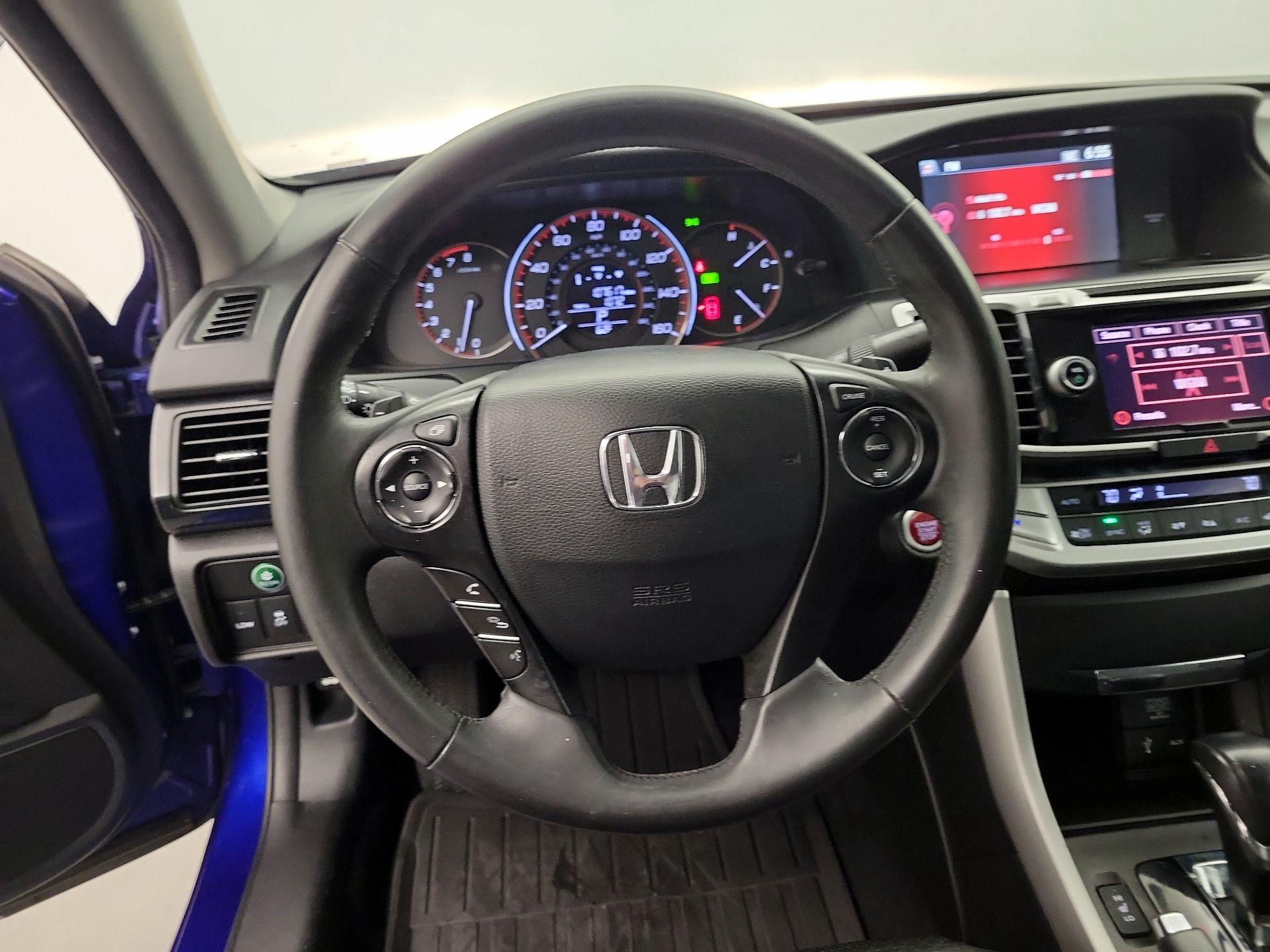 Thumbnail: 2015 Honda Accord - 10