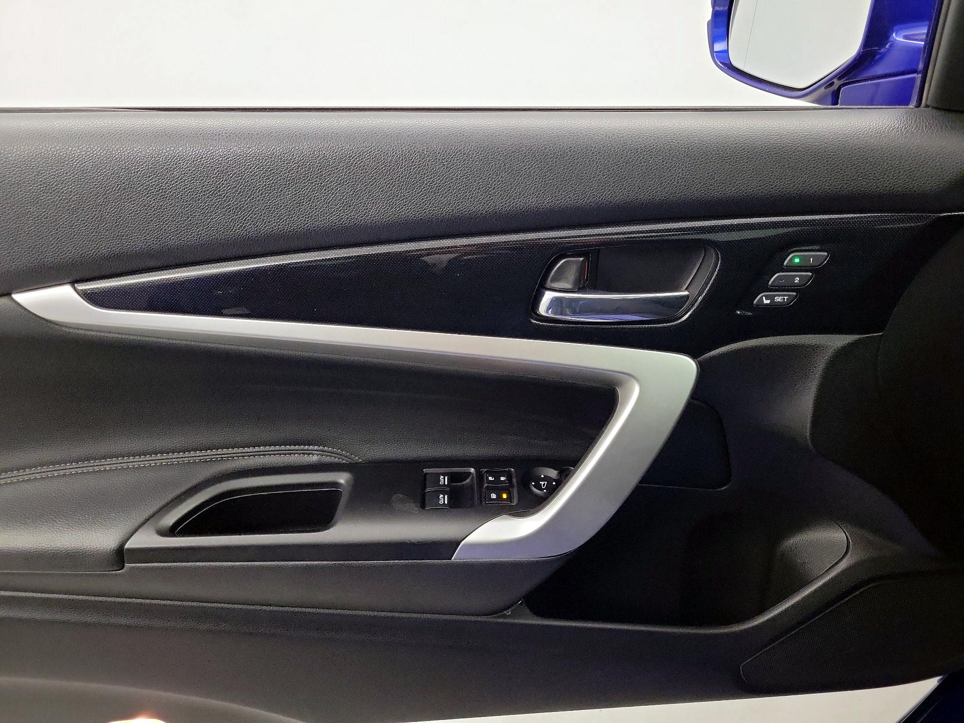 Thumbnail: 2015 Honda Accord - 12