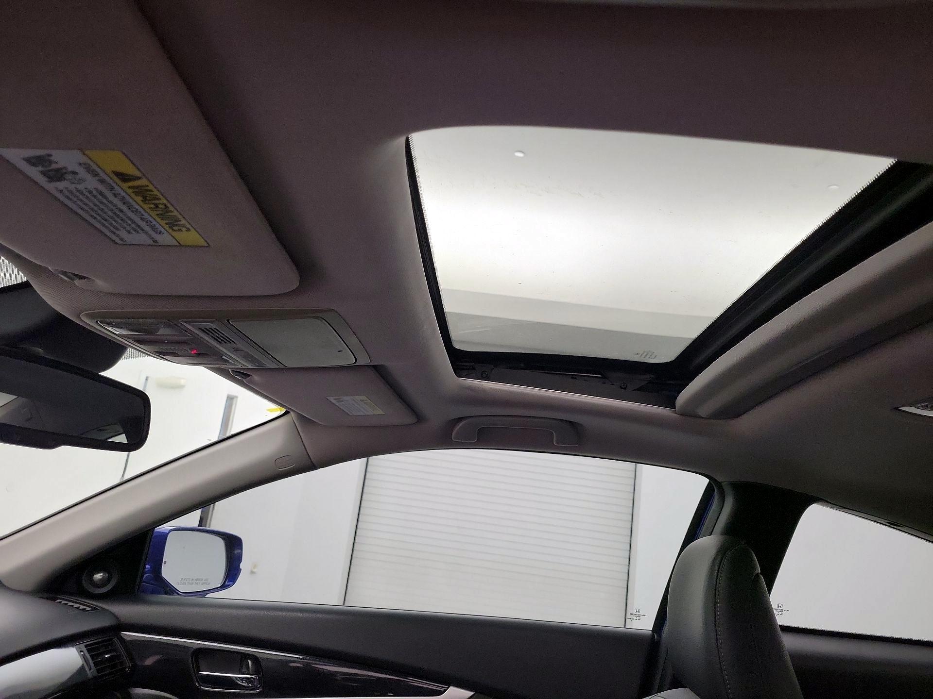 Thumbnail: 2015 Honda Accord - 19