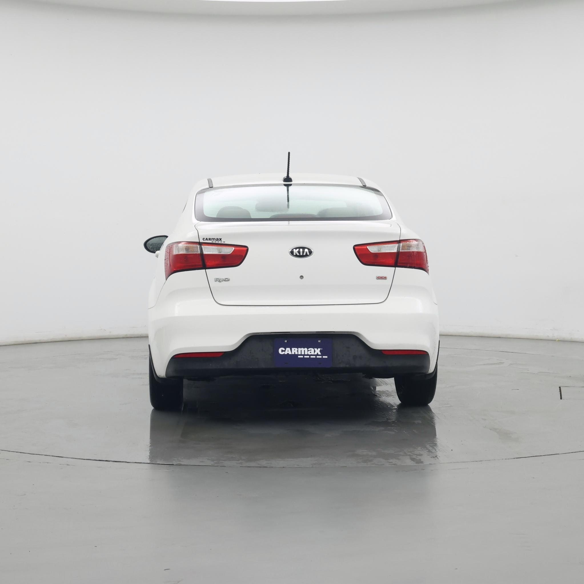 Thumbnail: 2016 Kia Rio - 6