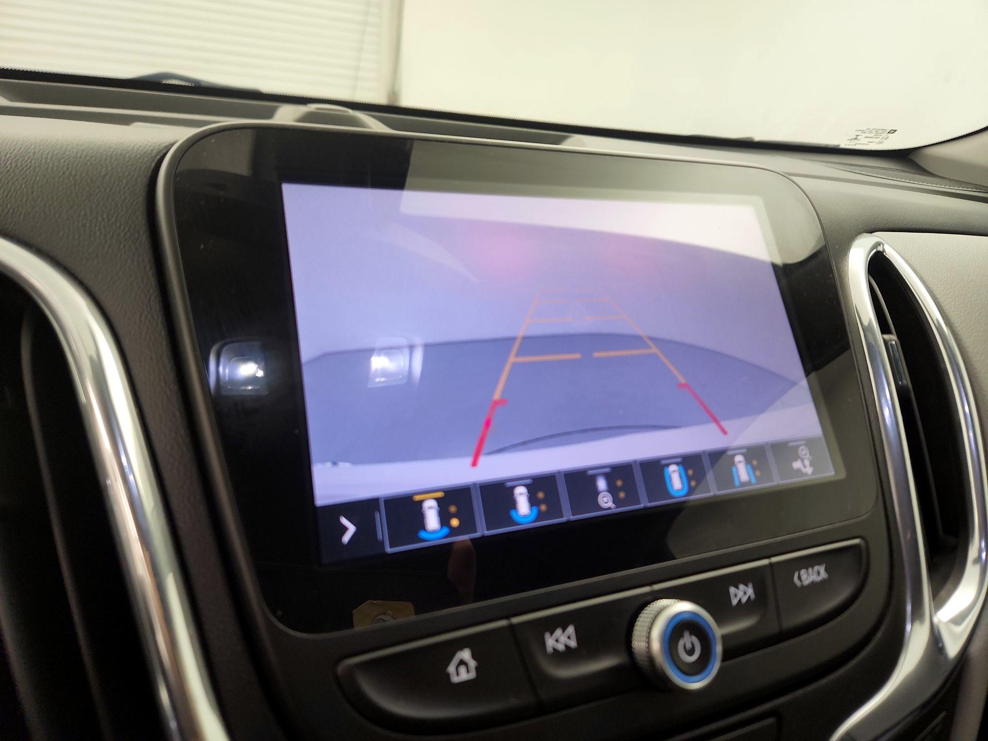 Thumbnail: 2019 Chevrolet Equinox - 14