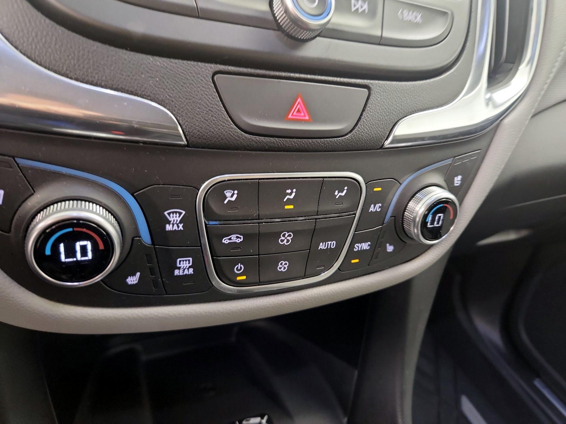 Thumbnail: 2019 Chevrolet Equinox - 16