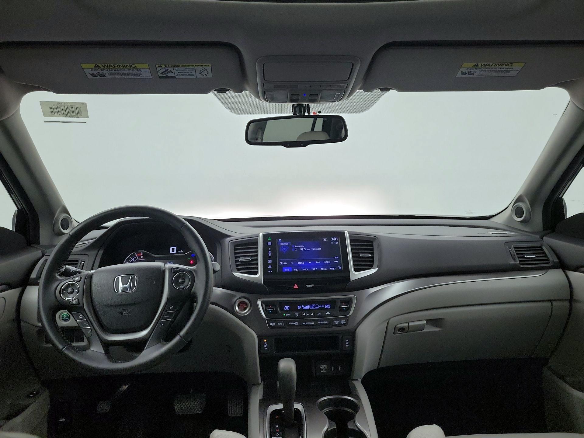 Thumbnail: 2016 Honda Pilot - 8