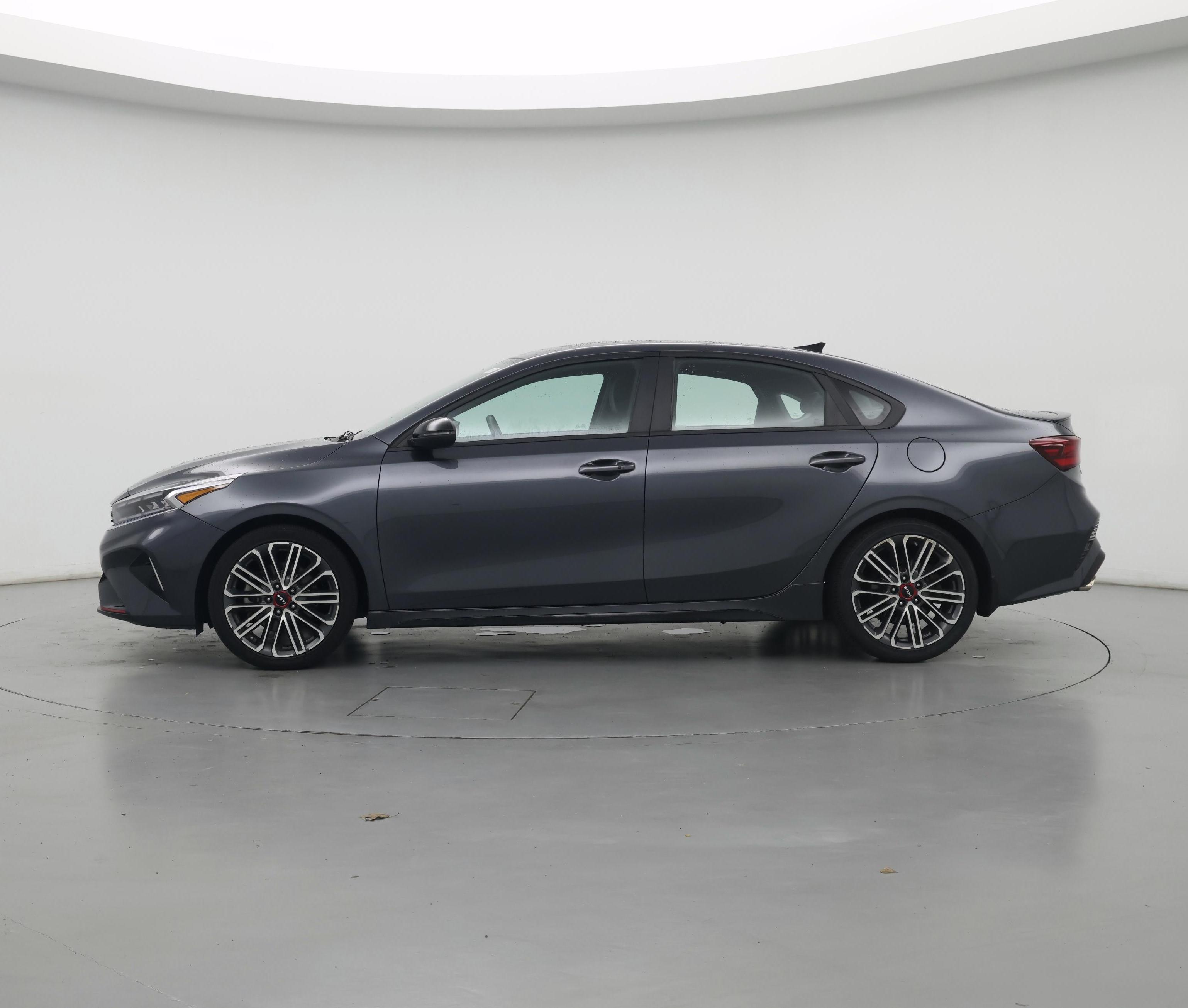 Thumbnail: 2023 Kia Forte - 3