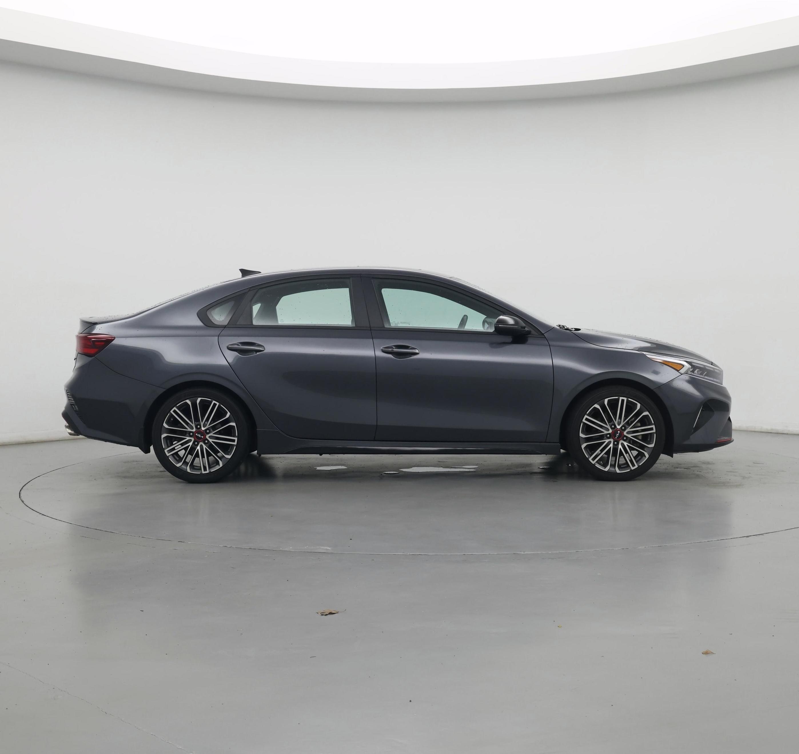 Thumbnail: 2023 Kia Forte - 7