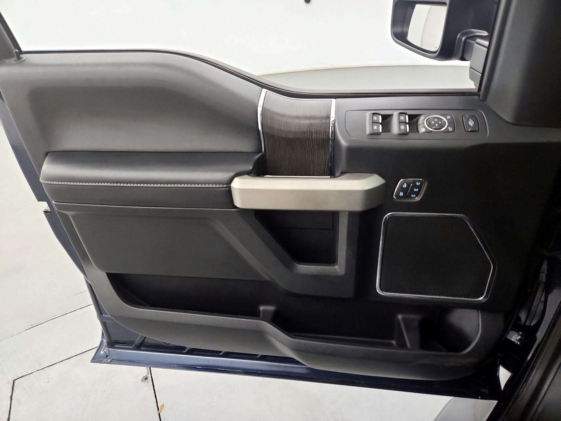 Thumbnail: 2020 Ford F-250 - 12