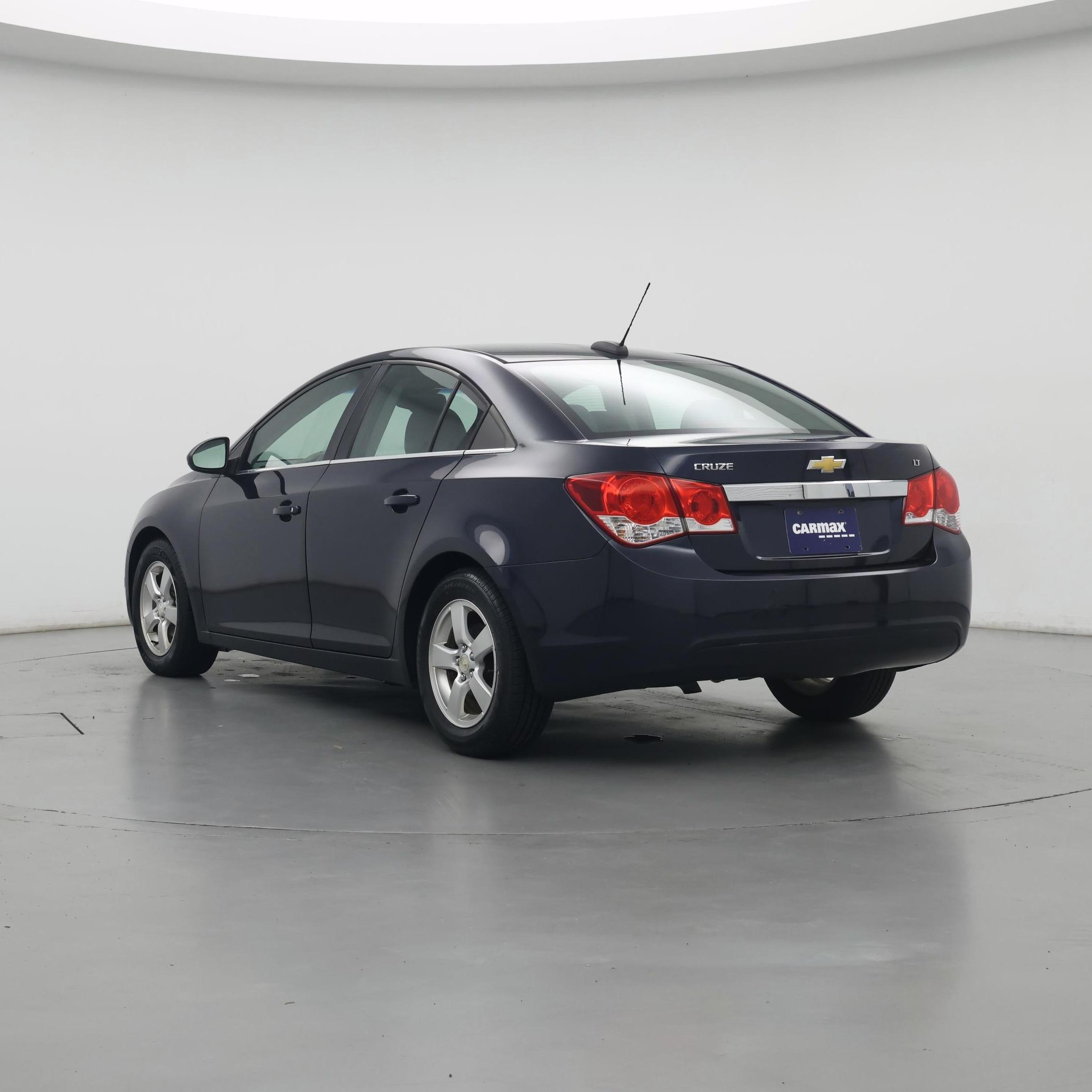Thumbnail: 2015 Chevrolet Cruze - 2