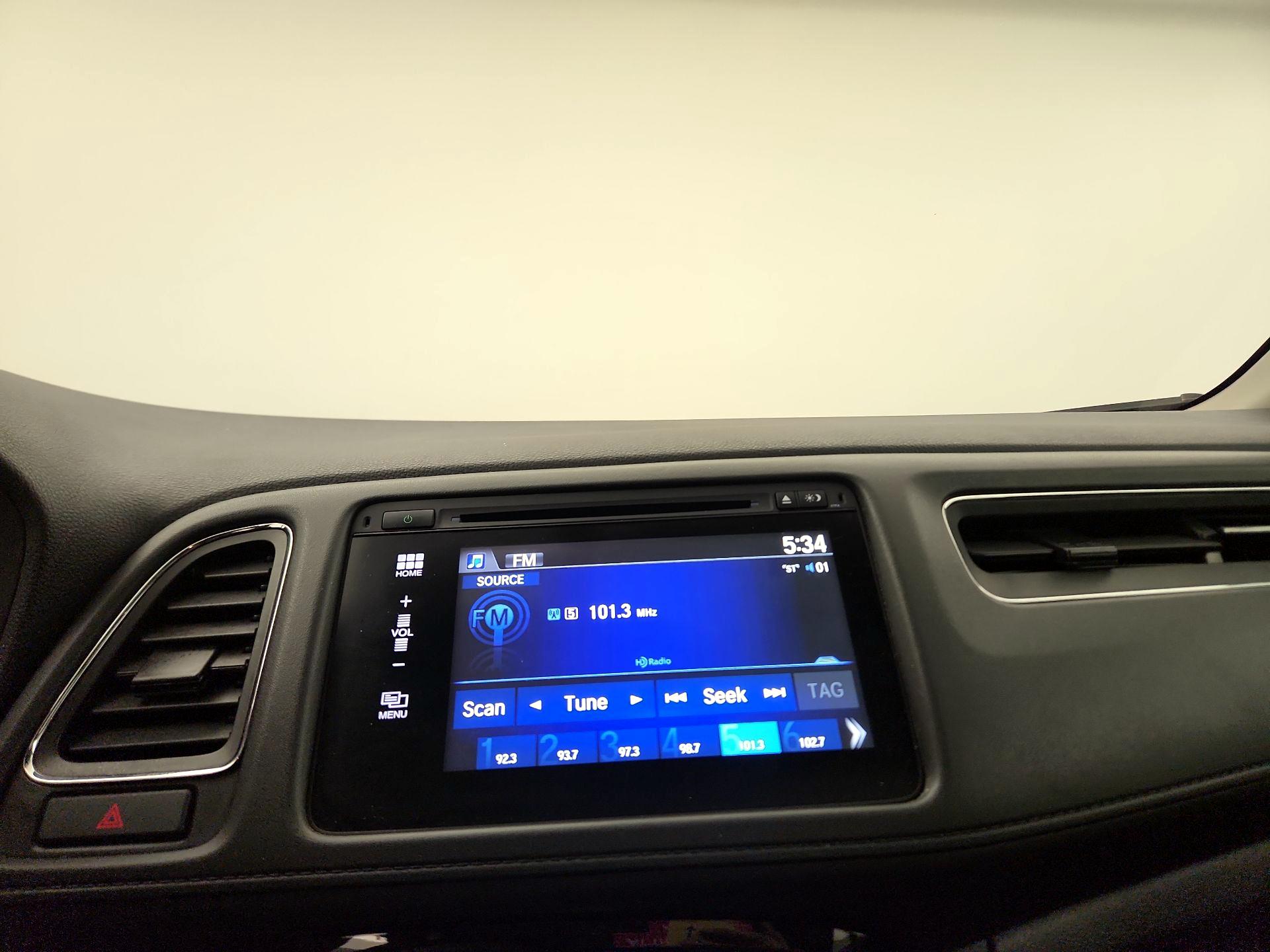 Thumbnail: 2018 Honda HR-V - 15