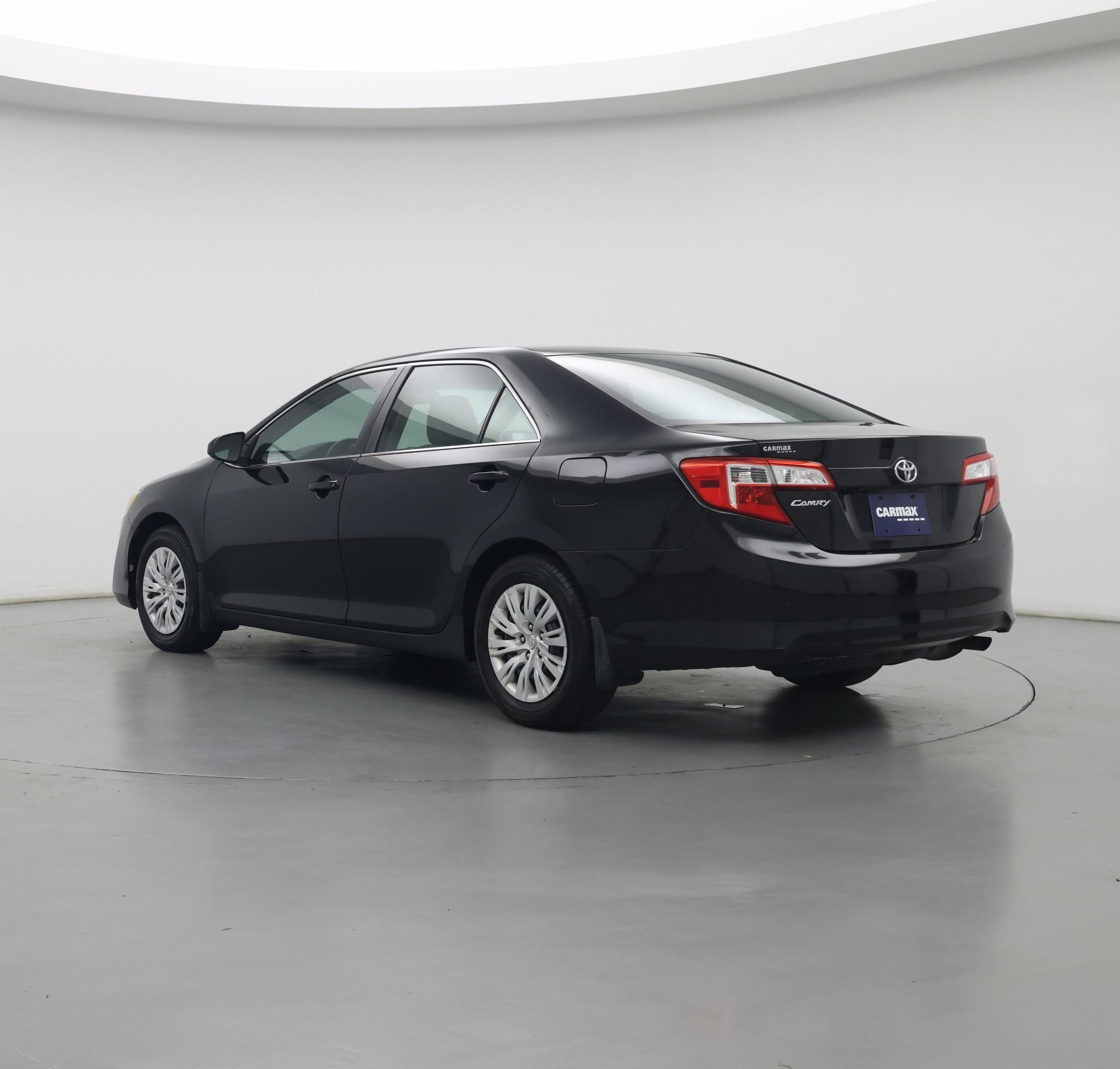 Thumbnail: 2014 Toyota Camry - 2