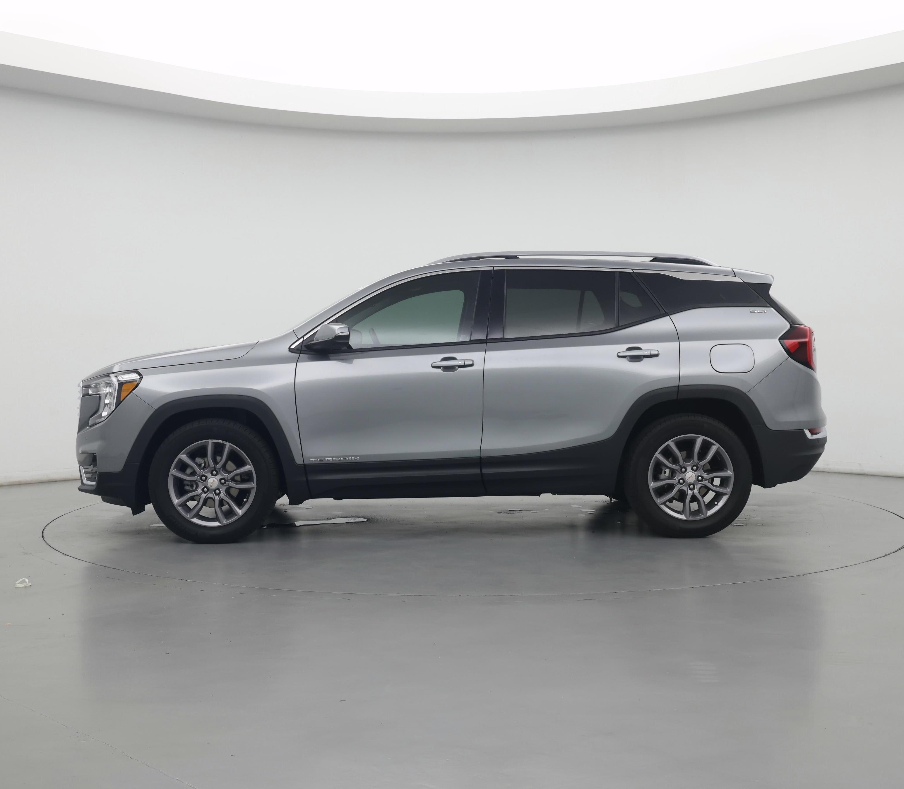 Thumbnail: 2024 GMC Terrain - 3