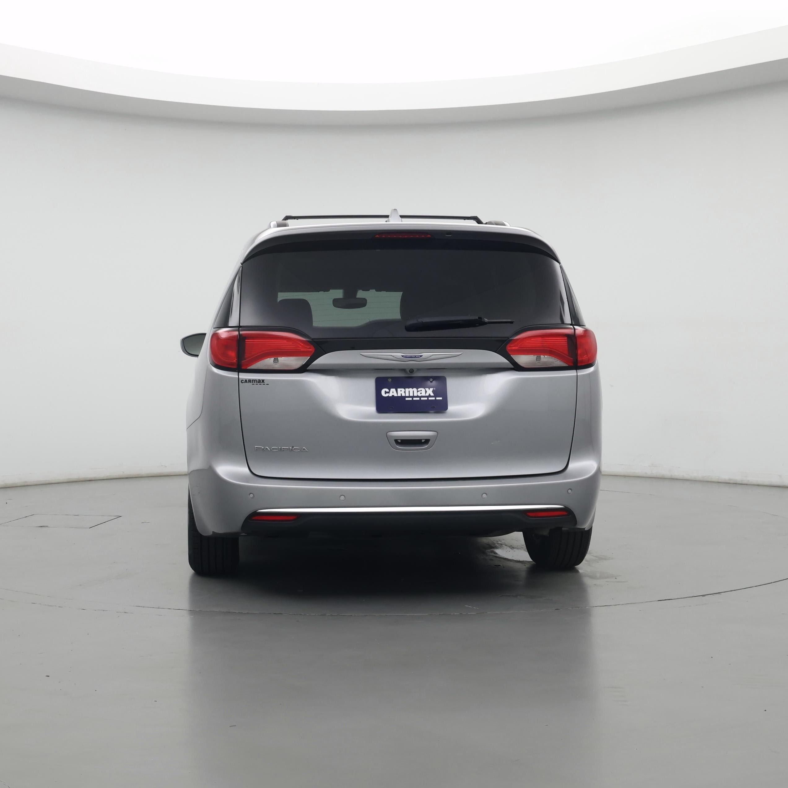 Thumbnail: 2019 Chrysler Pacifica - 6