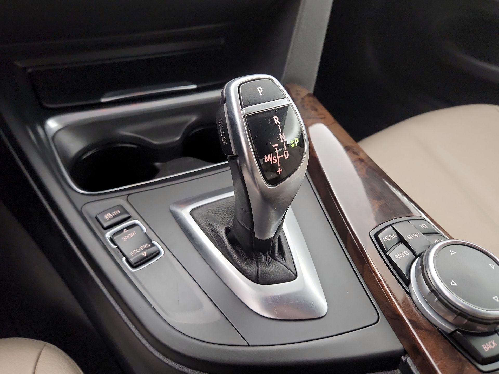 Thumbnail: 2015 BMW 4 Series - 16