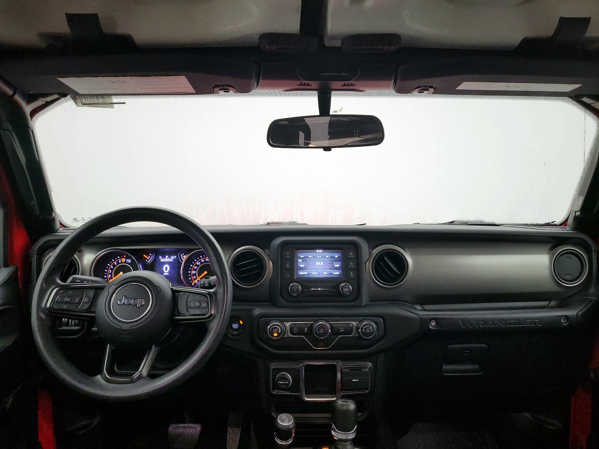 Thumbnail: 2019 Jeep Wrangler - 9