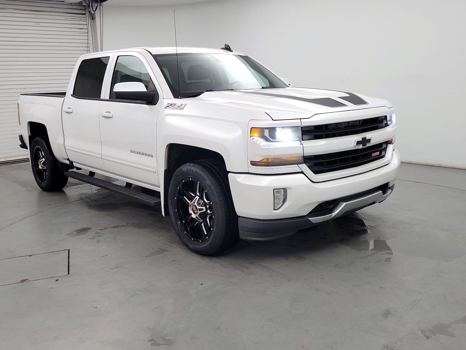 Thumbnail: 2016 Chevrolet Silverado 1500 - 1