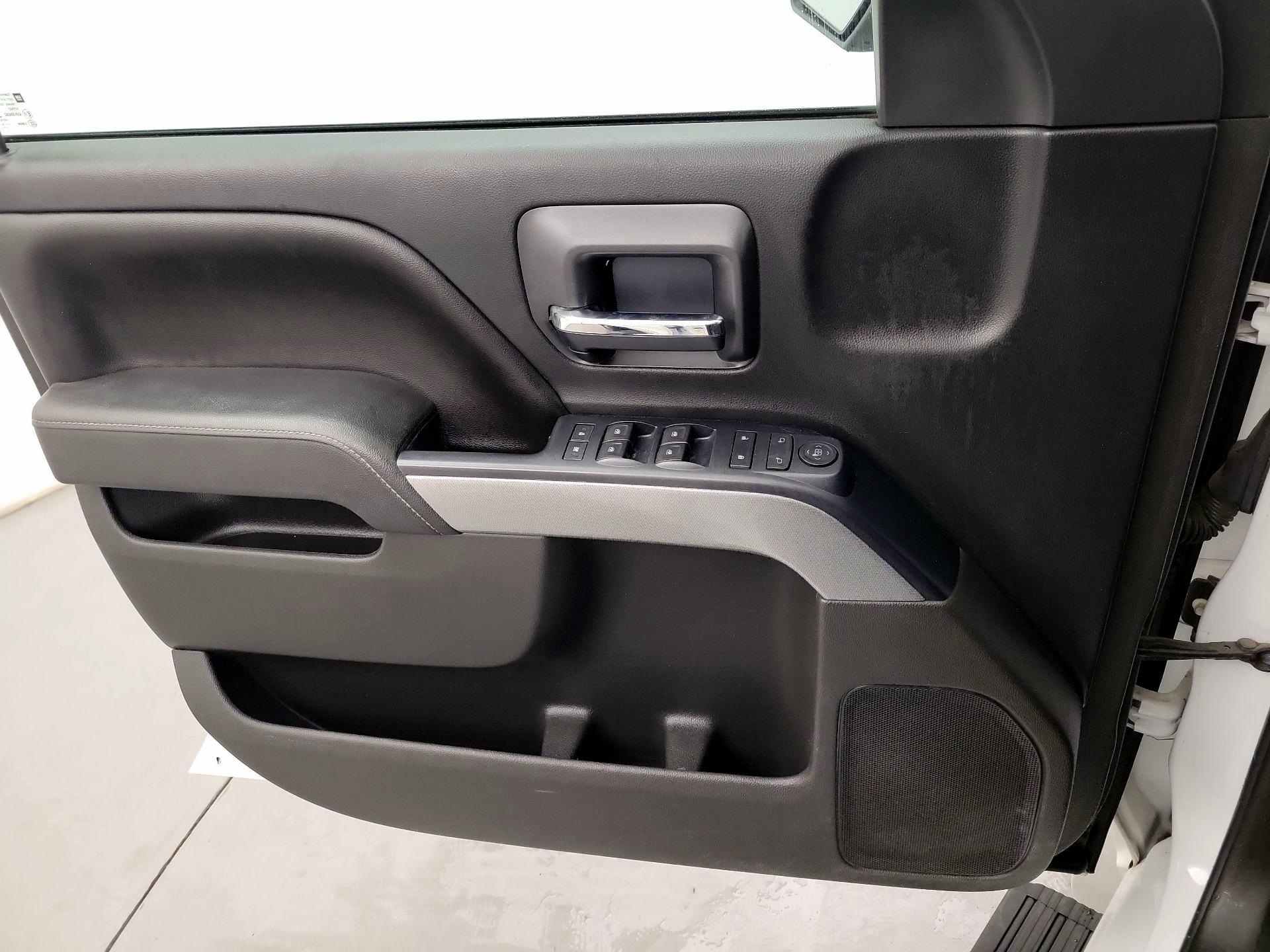 Thumbnail: 2016 Chevrolet Silverado 1500 - 10