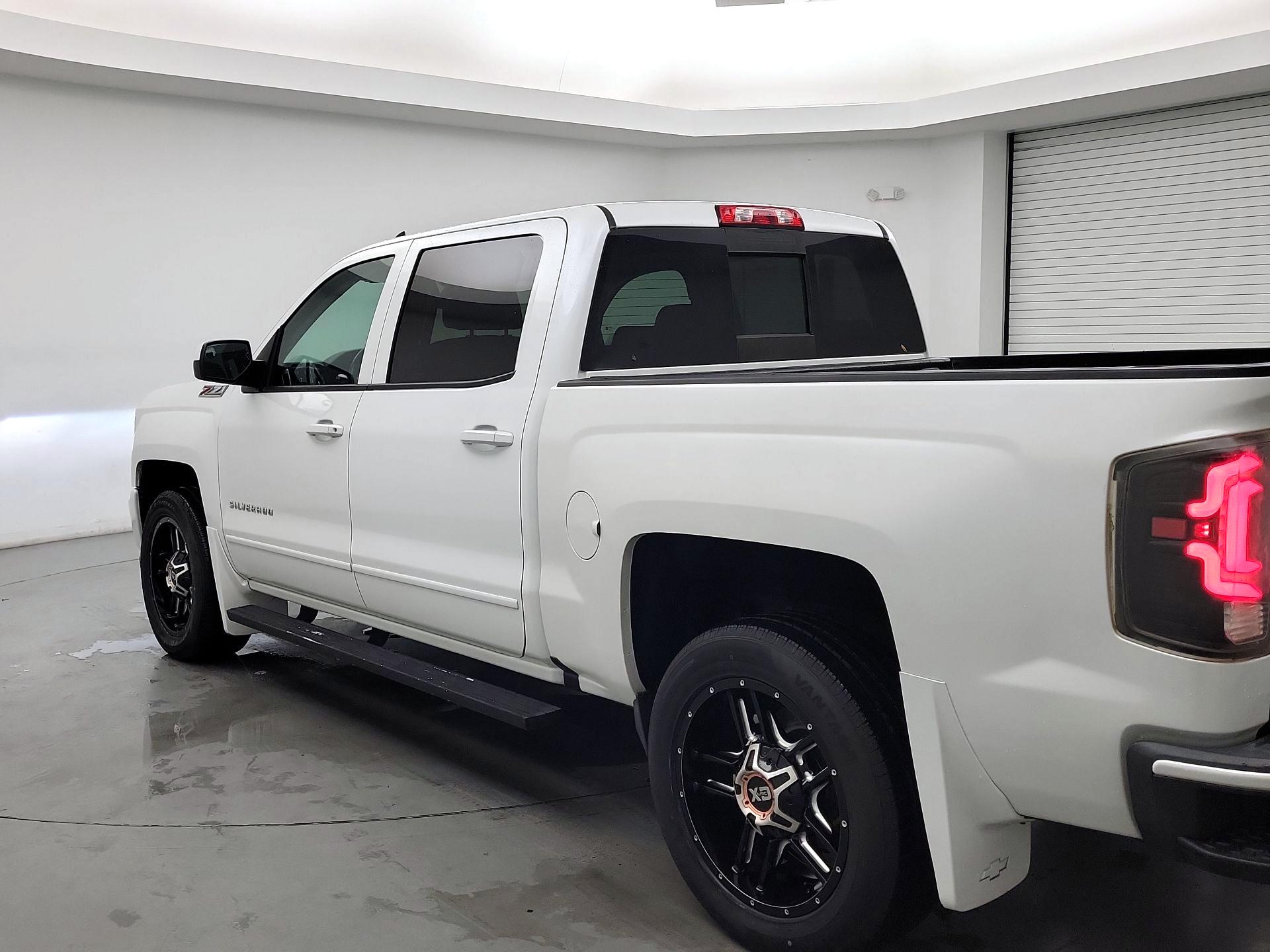 Thumbnail: 2016 Chevrolet Silverado 1500 - 7