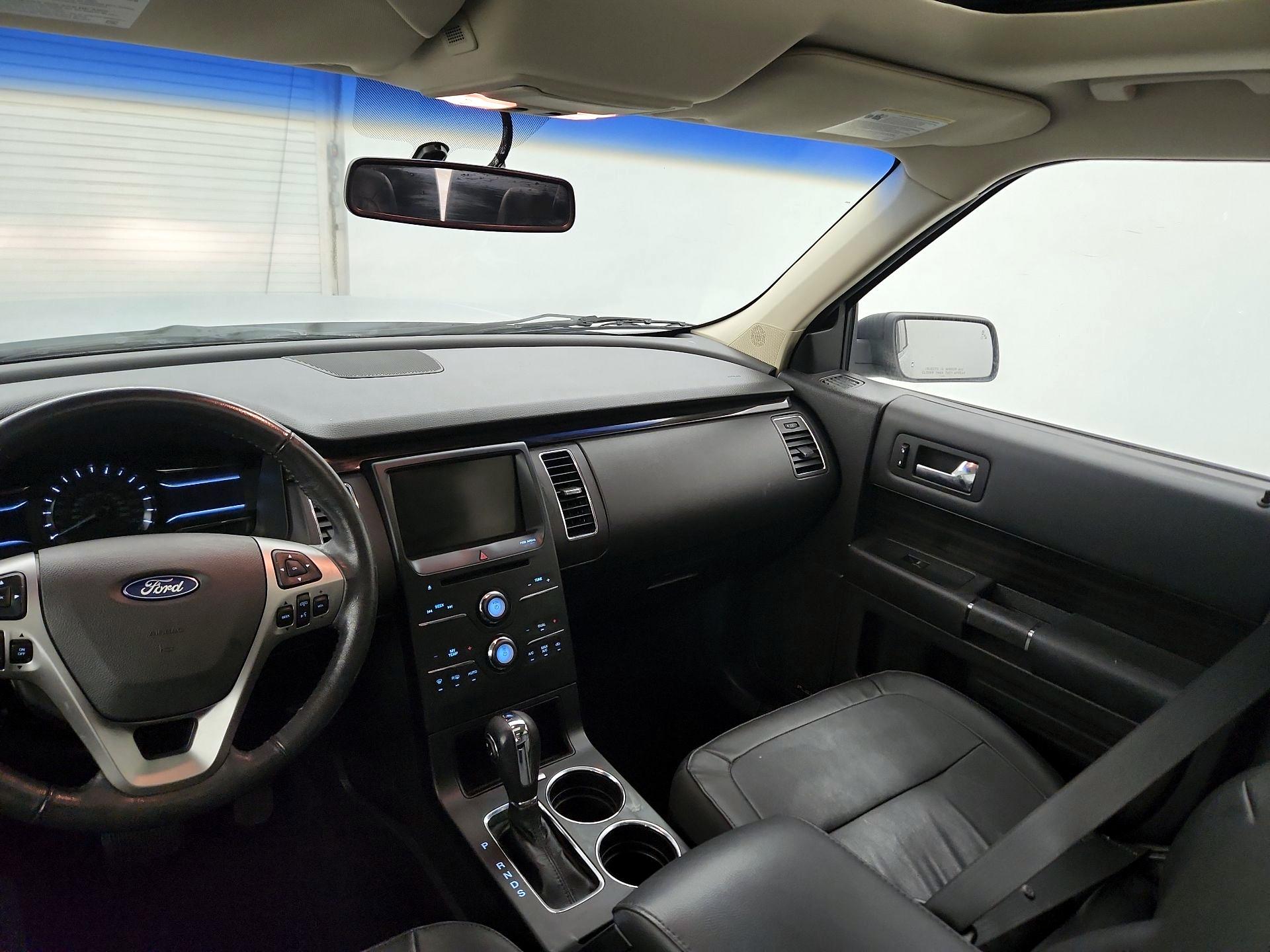Thumbnail: 2015 Ford Flex - 9