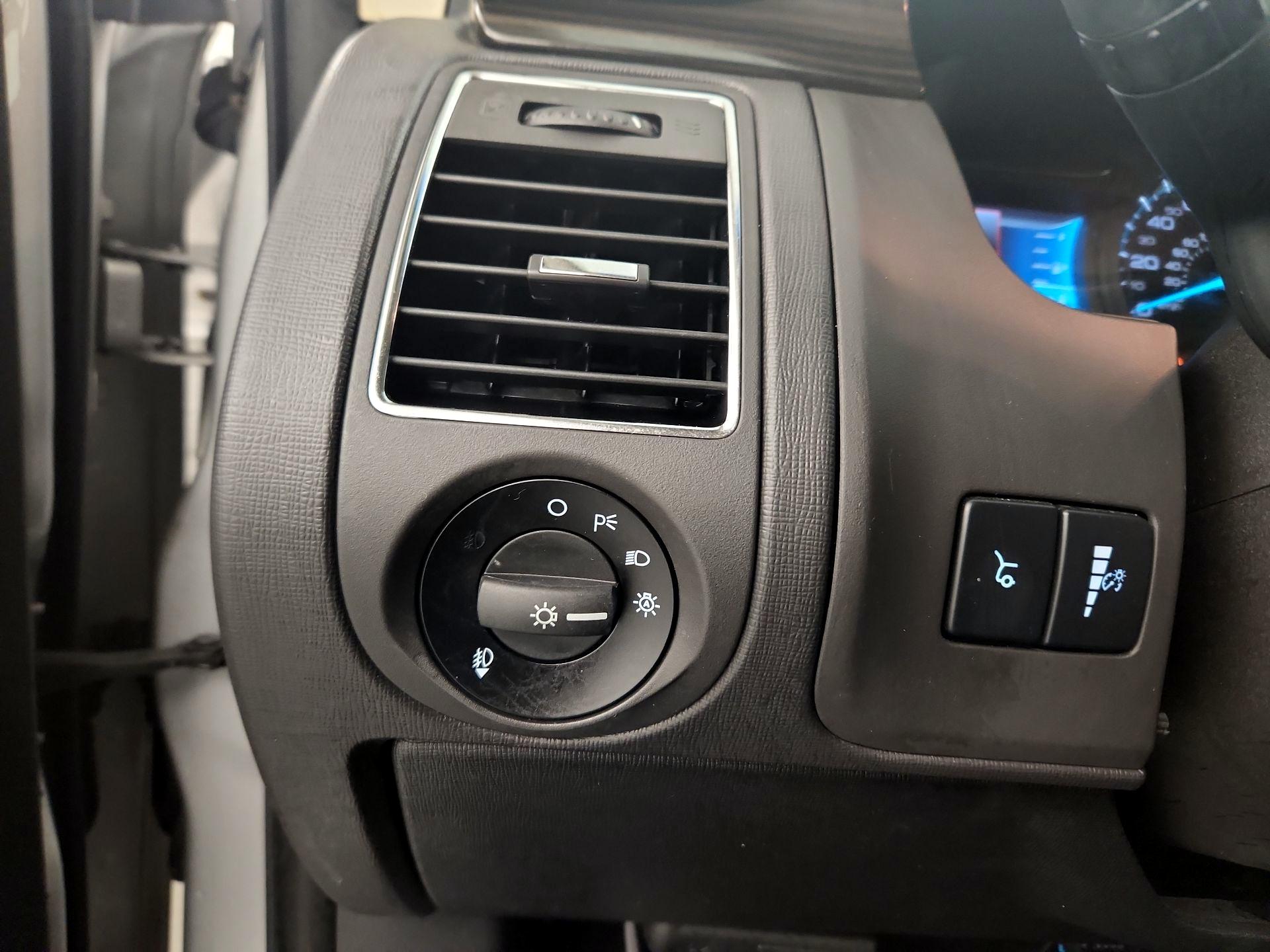 Thumbnail: 2015 Ford Flex - 13