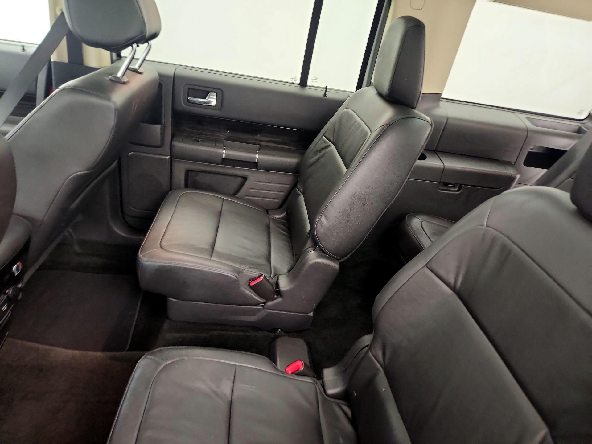 Thumbnail: 2015 Ford Flex - 19