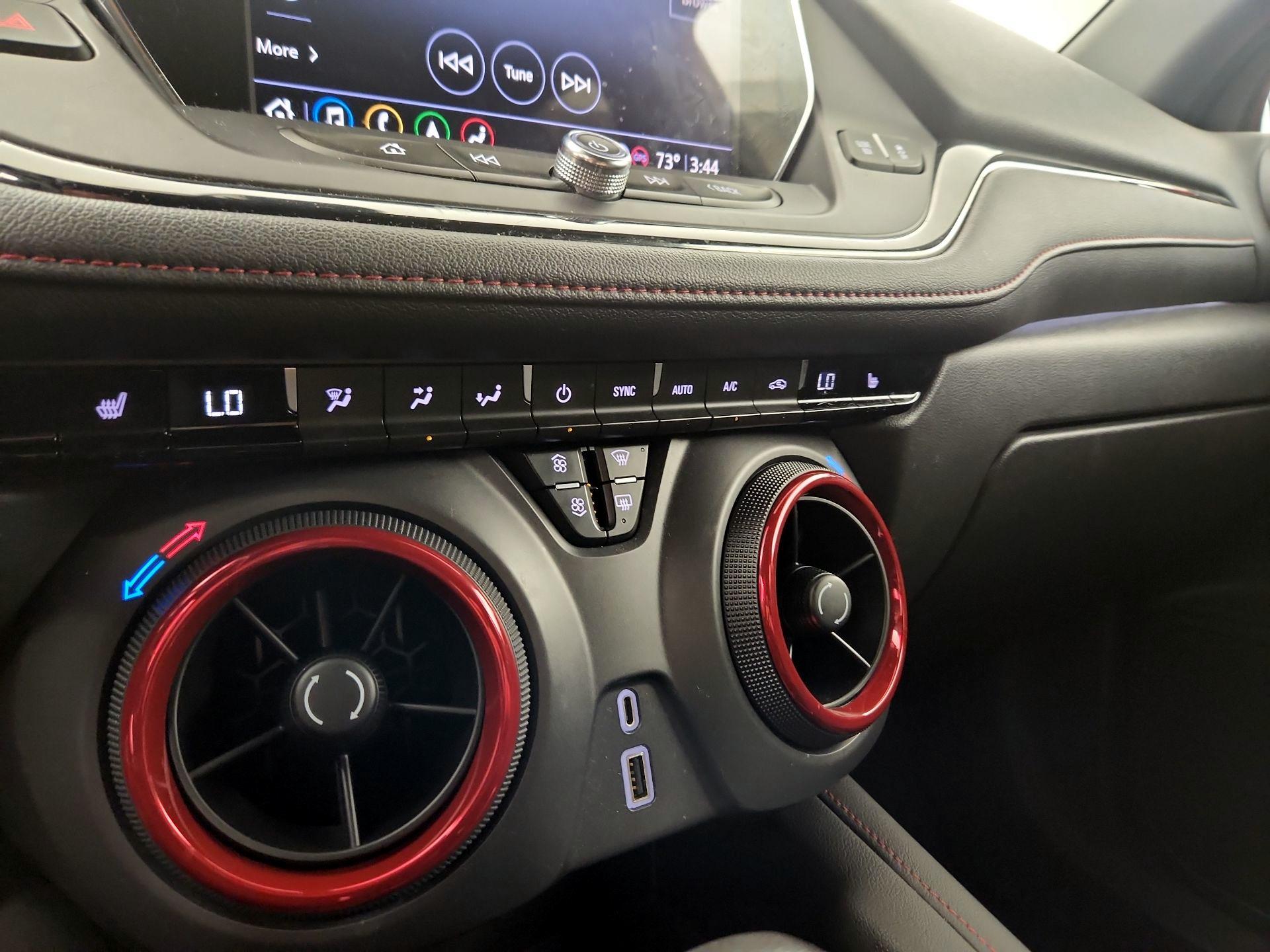 Thumbnail: 2021 Chevrolet Blazer - 17