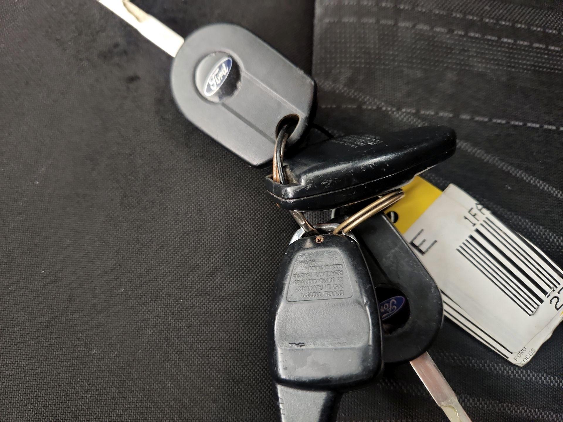 Thumbnail: 2015 Ford Focus - 19