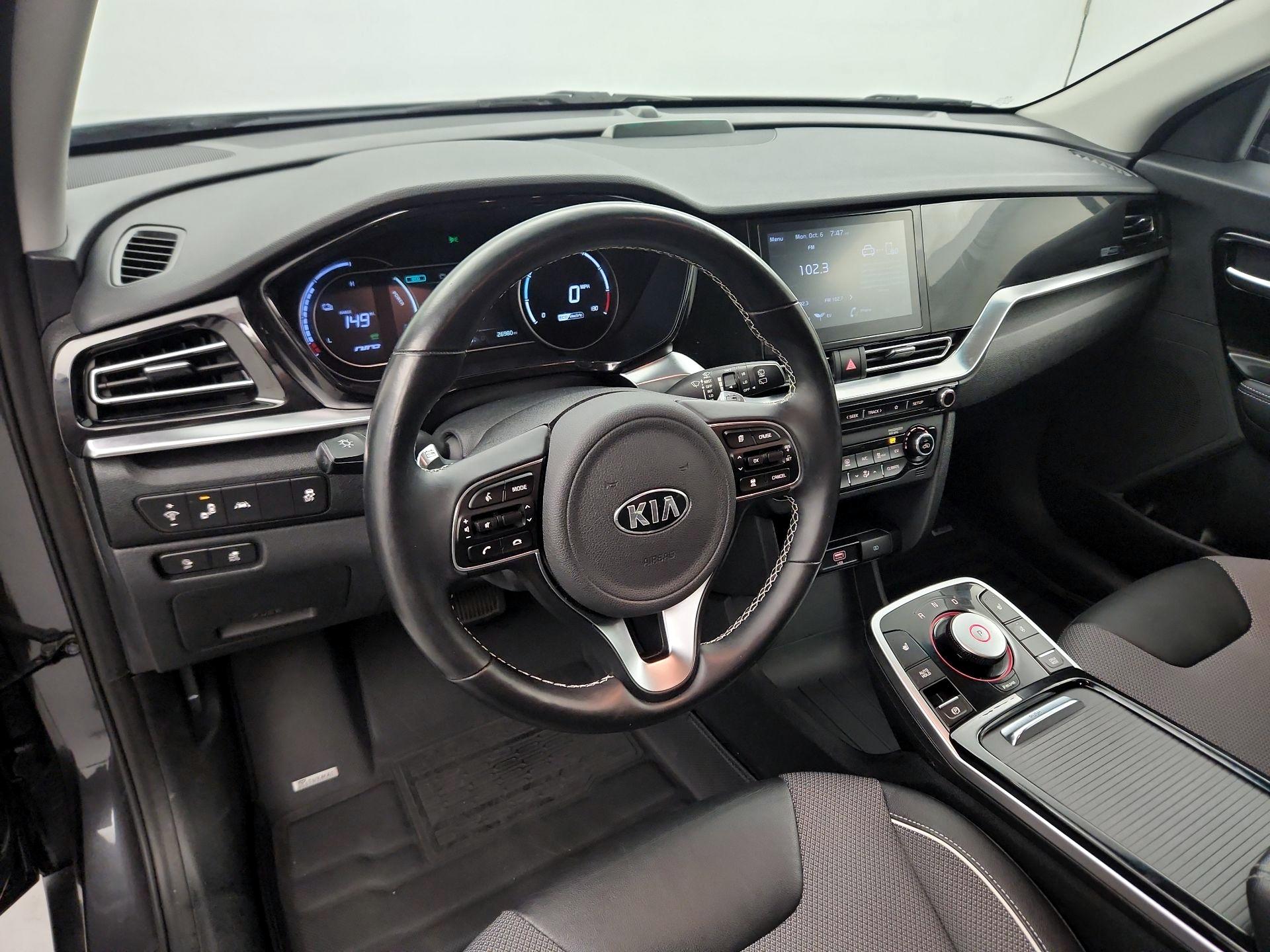 Thumbnail: 2020 Kia Niro - 9