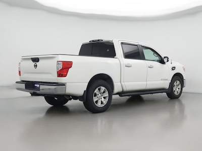 2017 Nissan Titan SV