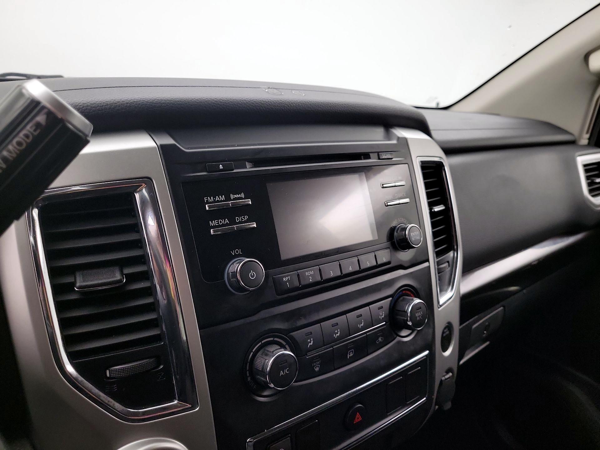 Thumbnail: 2017 Nissan Titan - 12