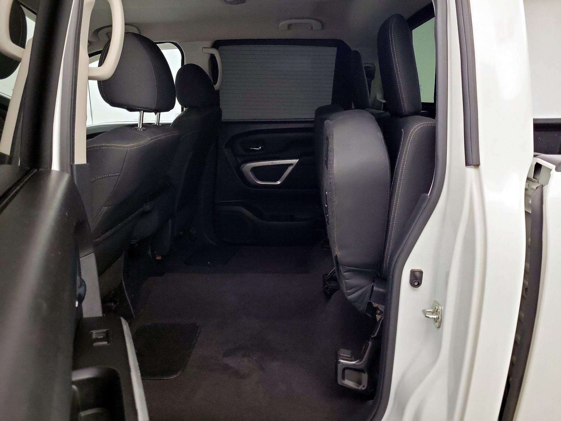 Thumbnail: 2017 Nissan Titan - 16