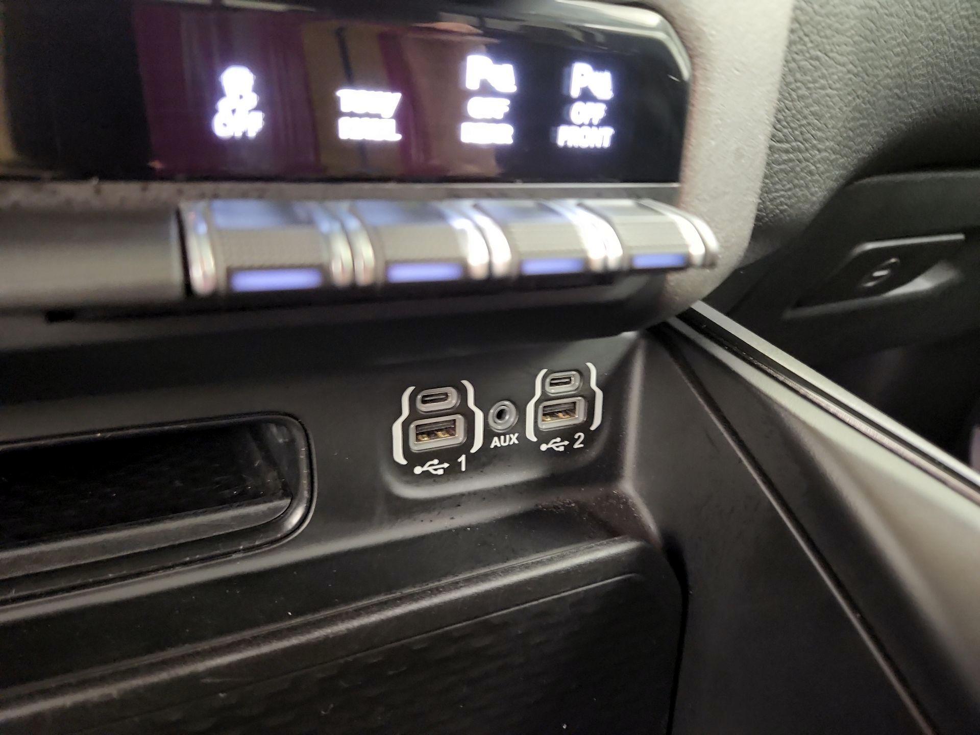 Thumbnail: 2023 RAM 1500 - 18