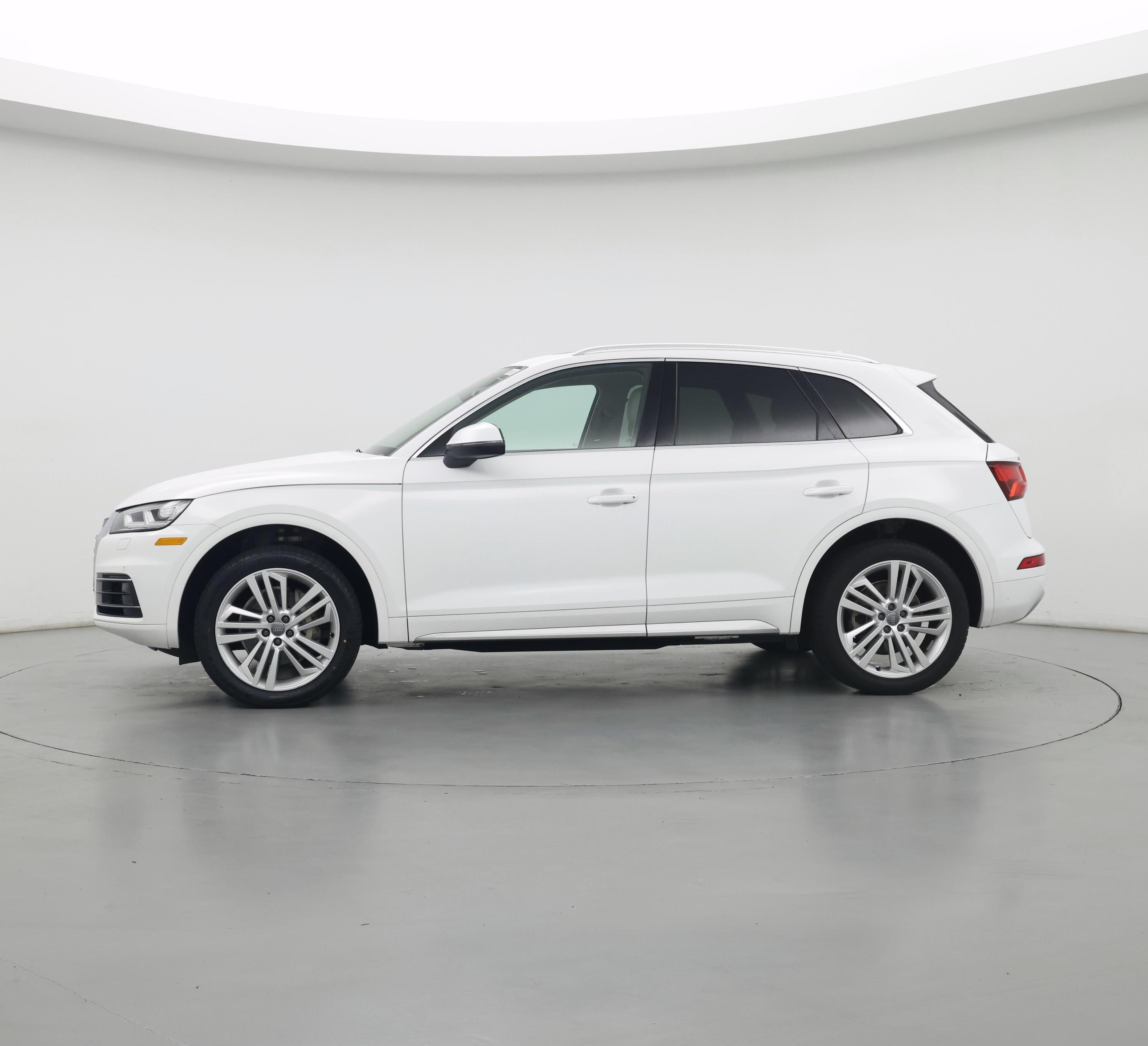 Thumbnail: 2018 Audi Q5 - 3