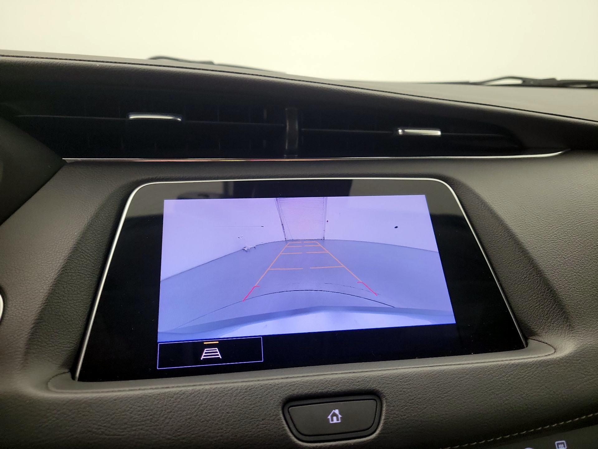 Thumbnail: 2023 Cadillac XT4 - 14