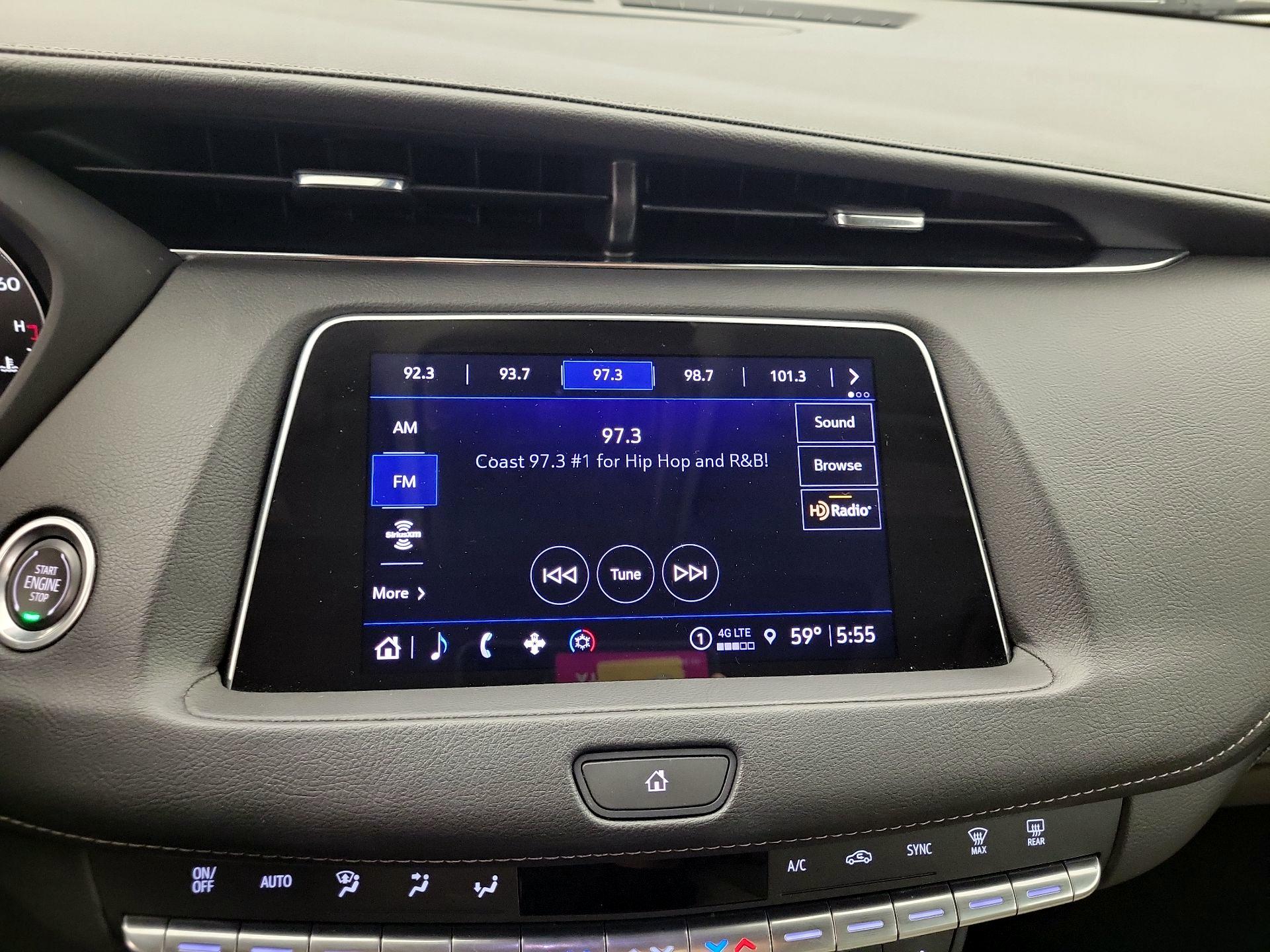 Thumbnail: 2023 Cadillac XT4 - 15