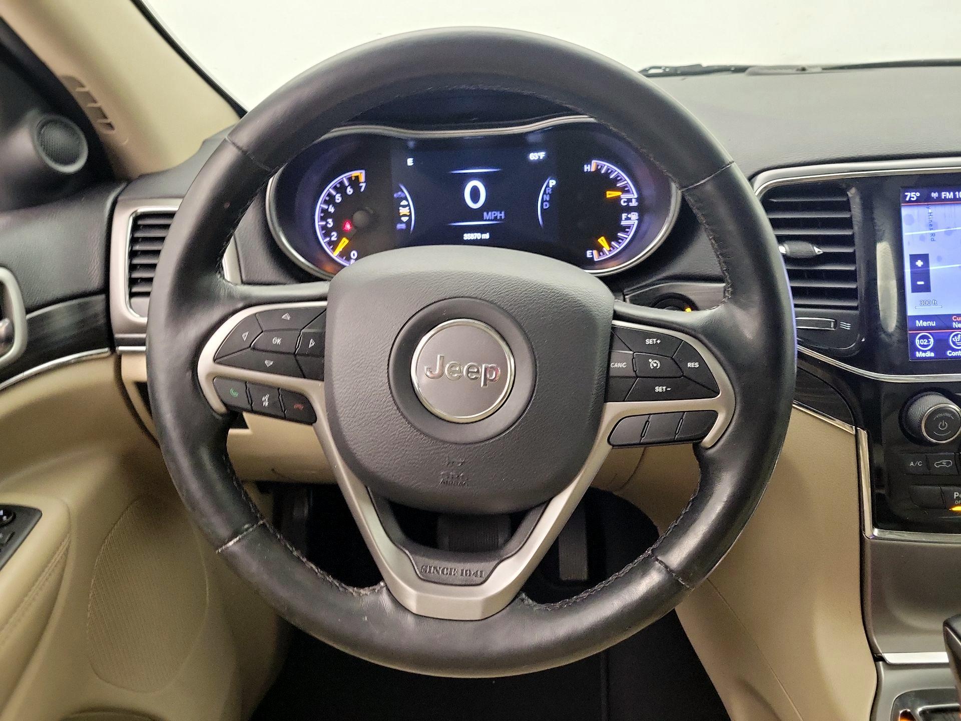 Thumbnail: 2020 Jeep Grand Cherokee - 10