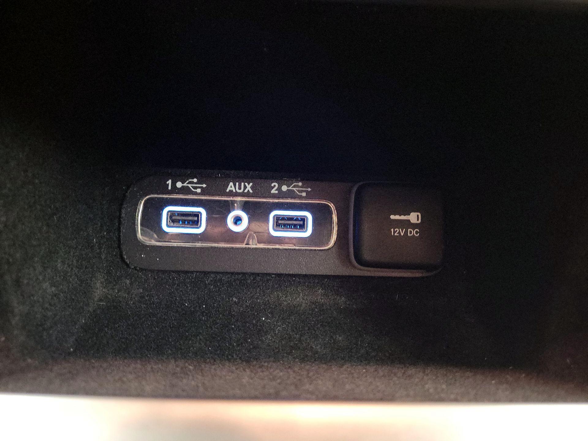 Thumbnail: 2020 Jeep Grand Cherokee - 19