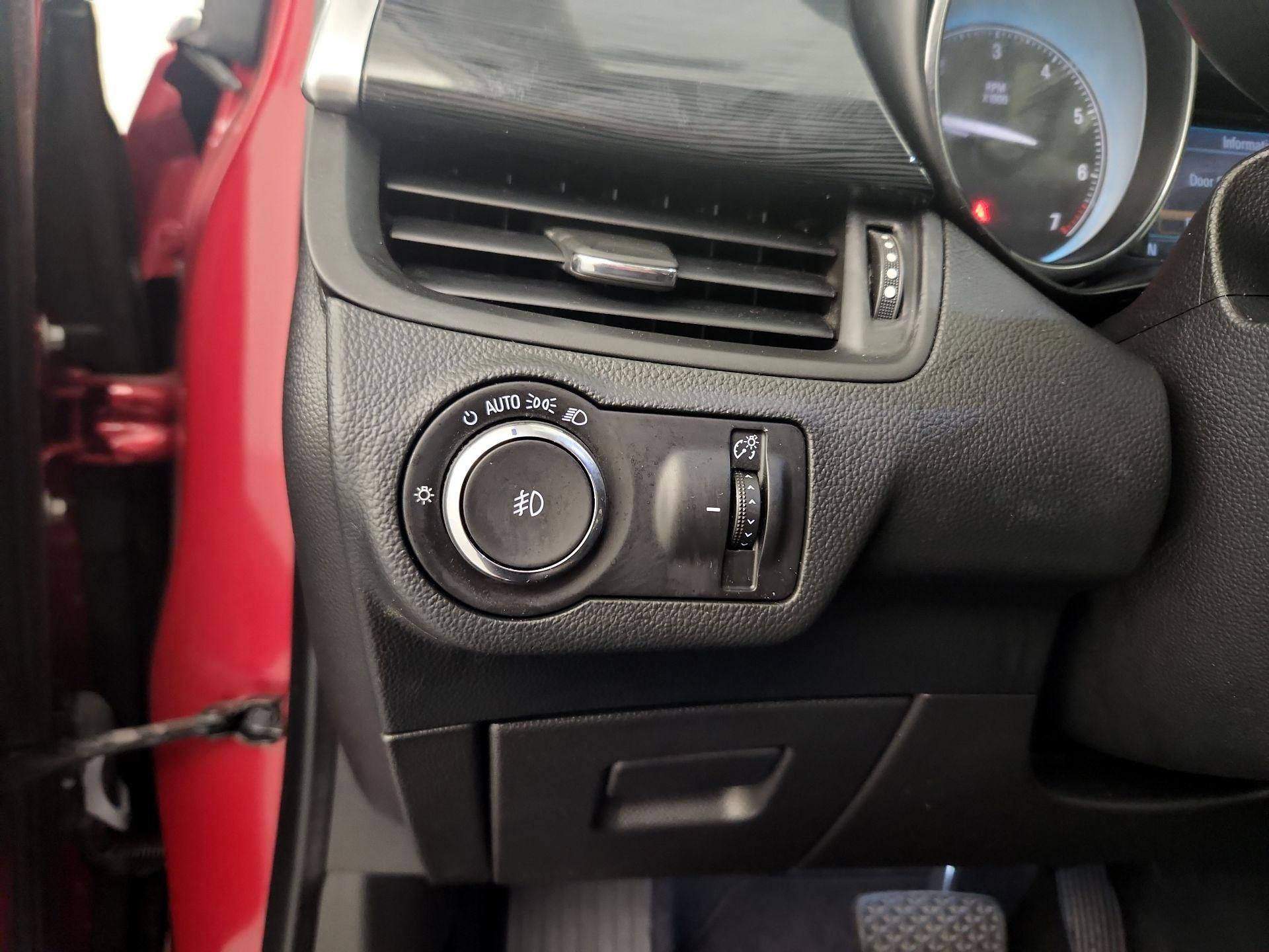 Thumbnail: 2017 Buick Envision - 13