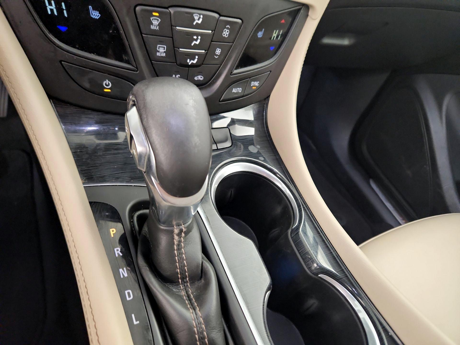 Thumbnail: 2017 Buick Envision - 17