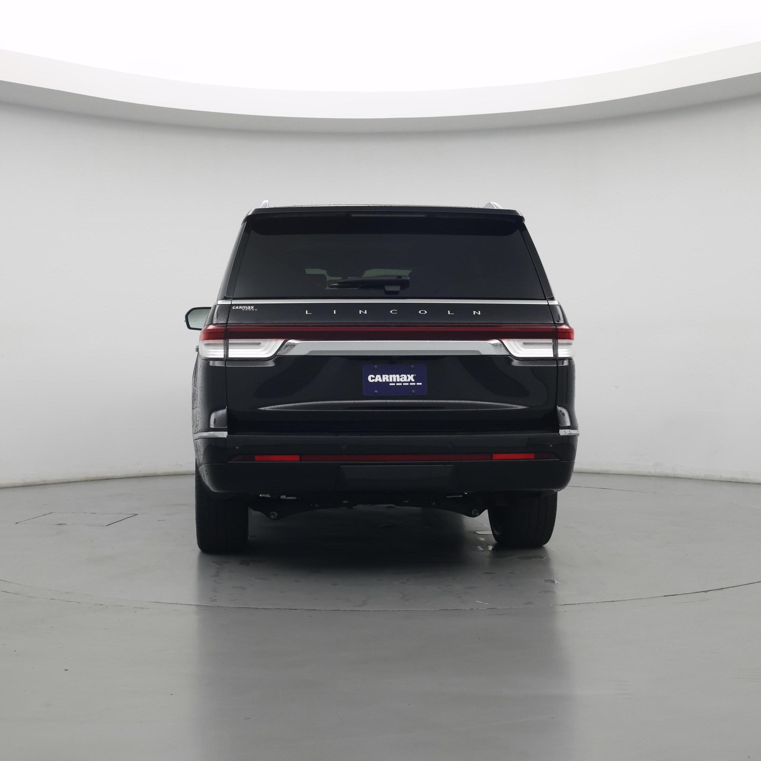 Thumbnail: 2023 Lincoln Navigator - 6
