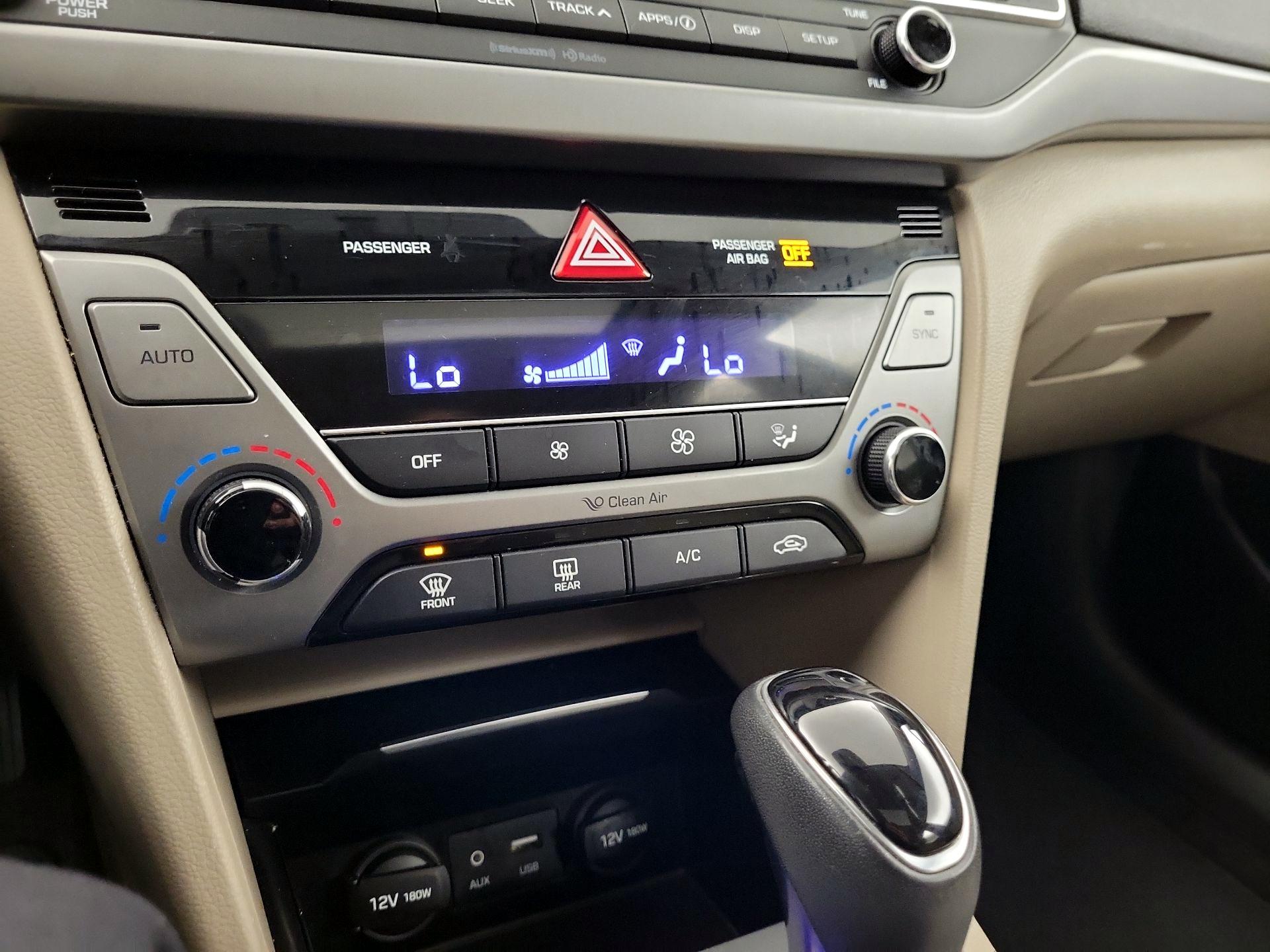 Thumbnail: 2017 Hyundai Elantra - 14