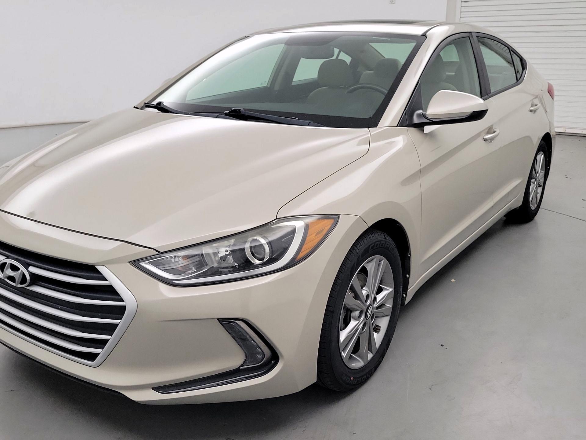 Thumbnail: 2017 Hyundai Elantra - 3