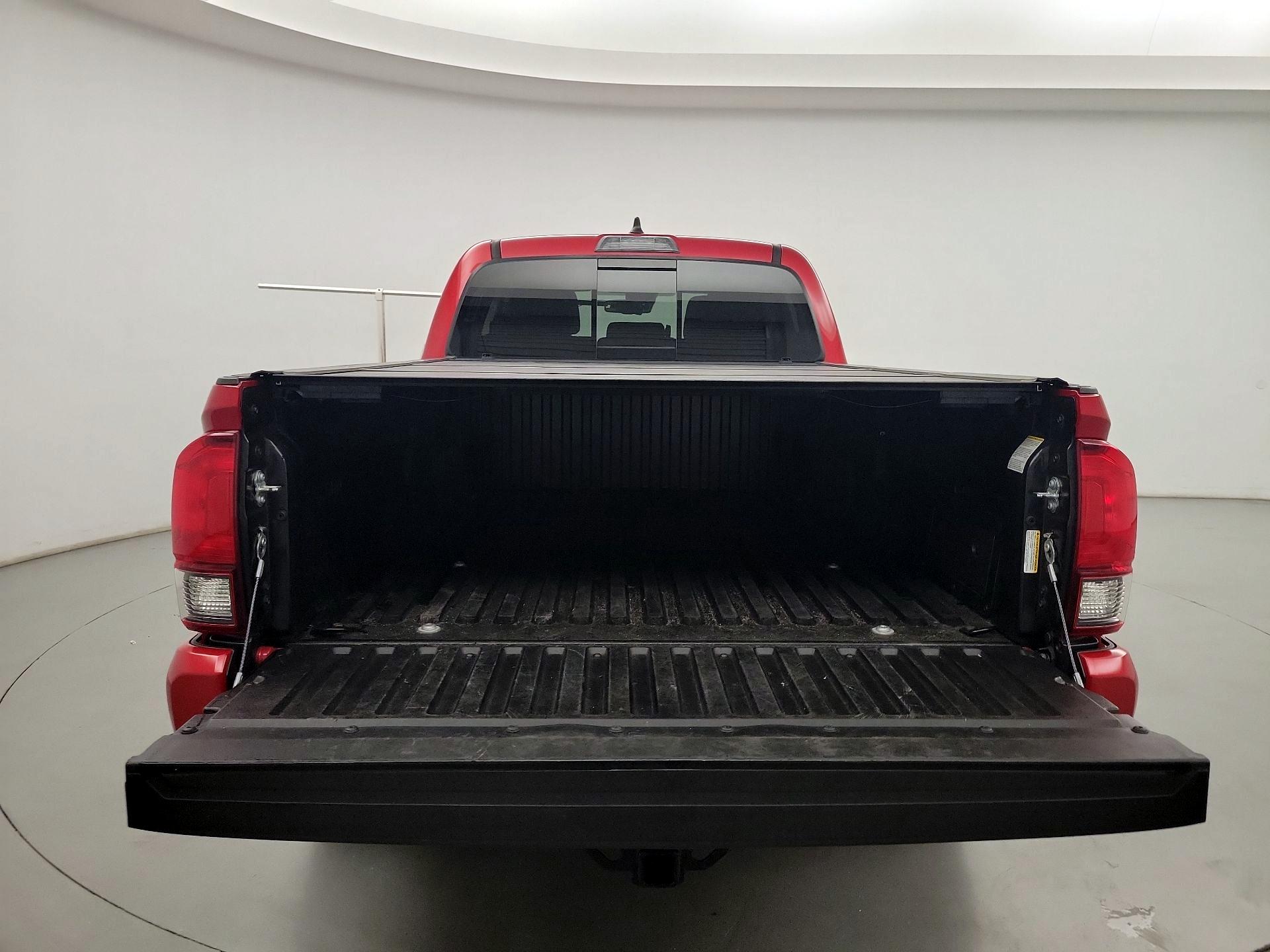 Thumbnail: 2023 Toyota Tacoma - 20