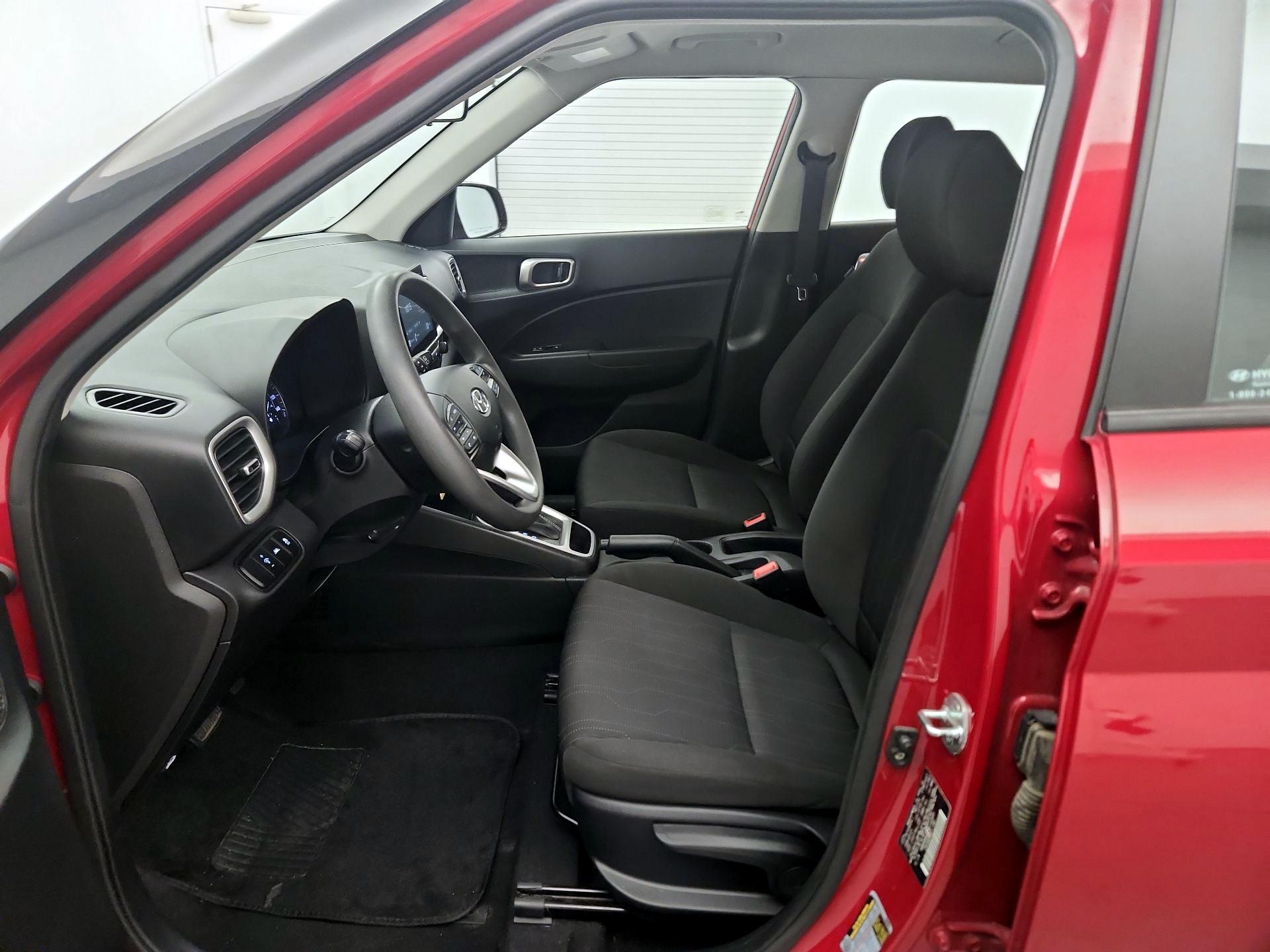 Thumbnail: 2021 Hyundai Venue - 9