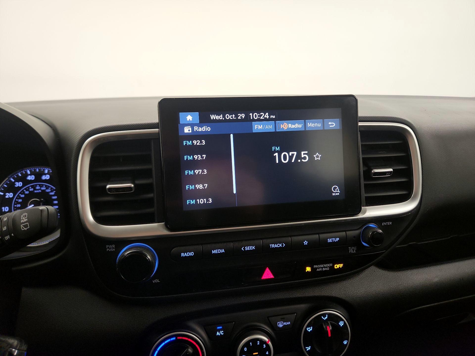 Thumbnail: 2021 Hyundai Venue - 13