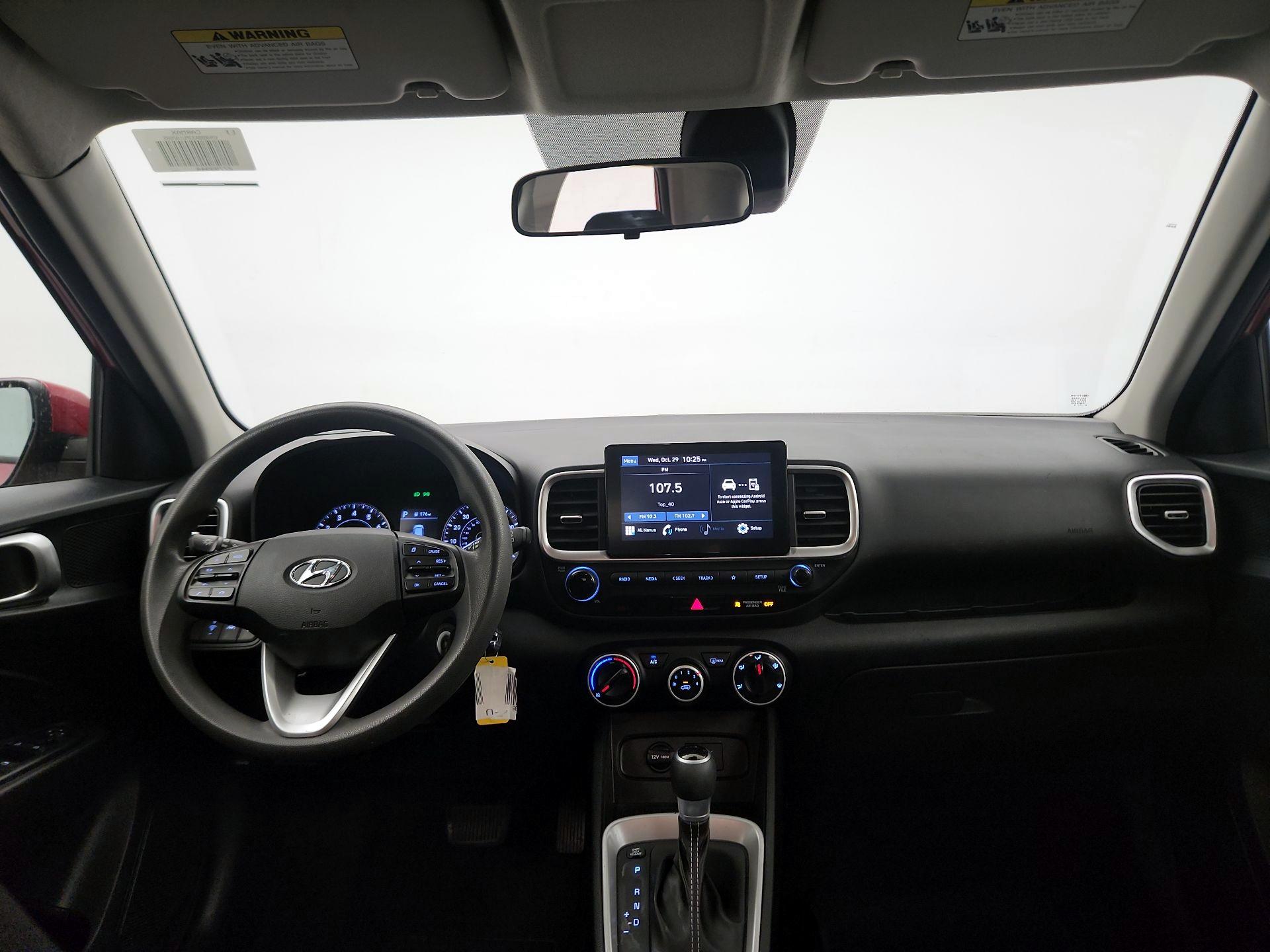 Thumbnail: 2021 Hyundai Venue - 8