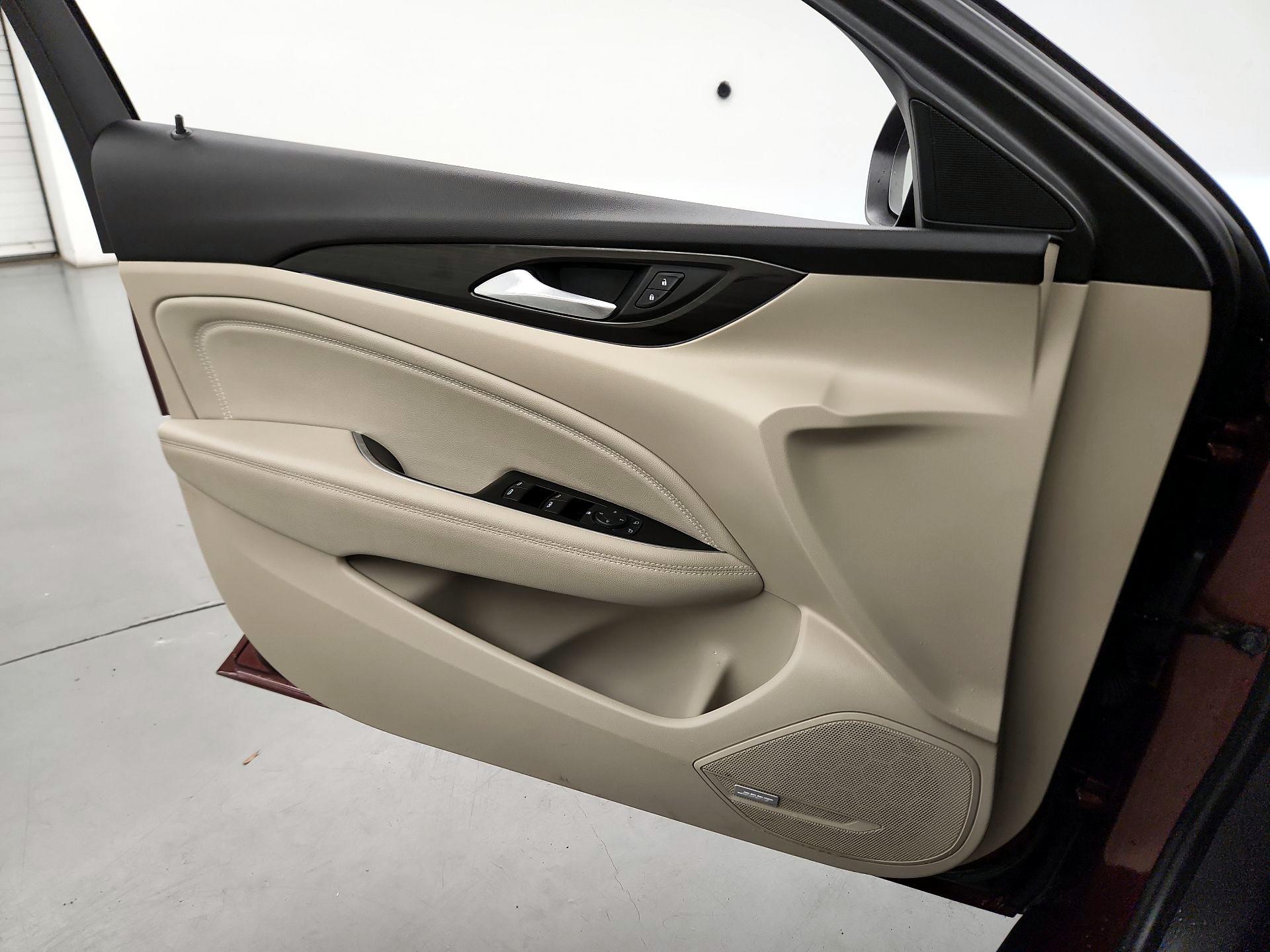 Thumbnail: 2019 Buick Regal - 12
