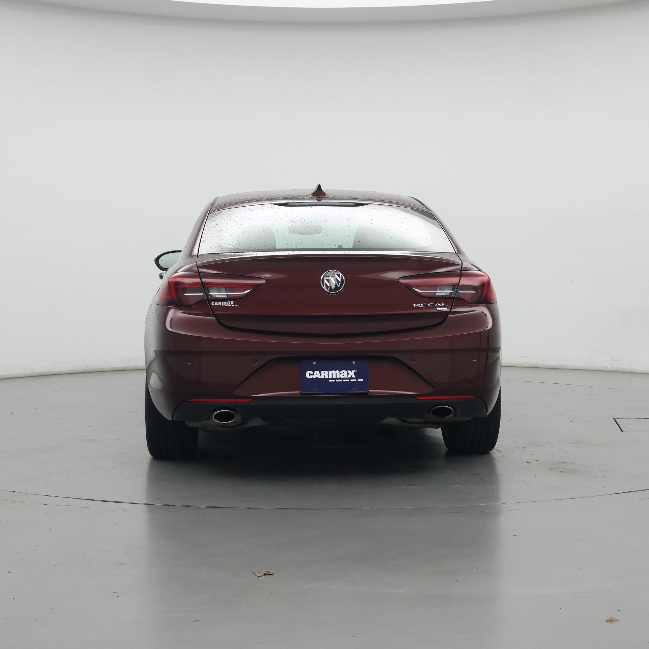 Thumbnail: 2019 Buick Regal - 6