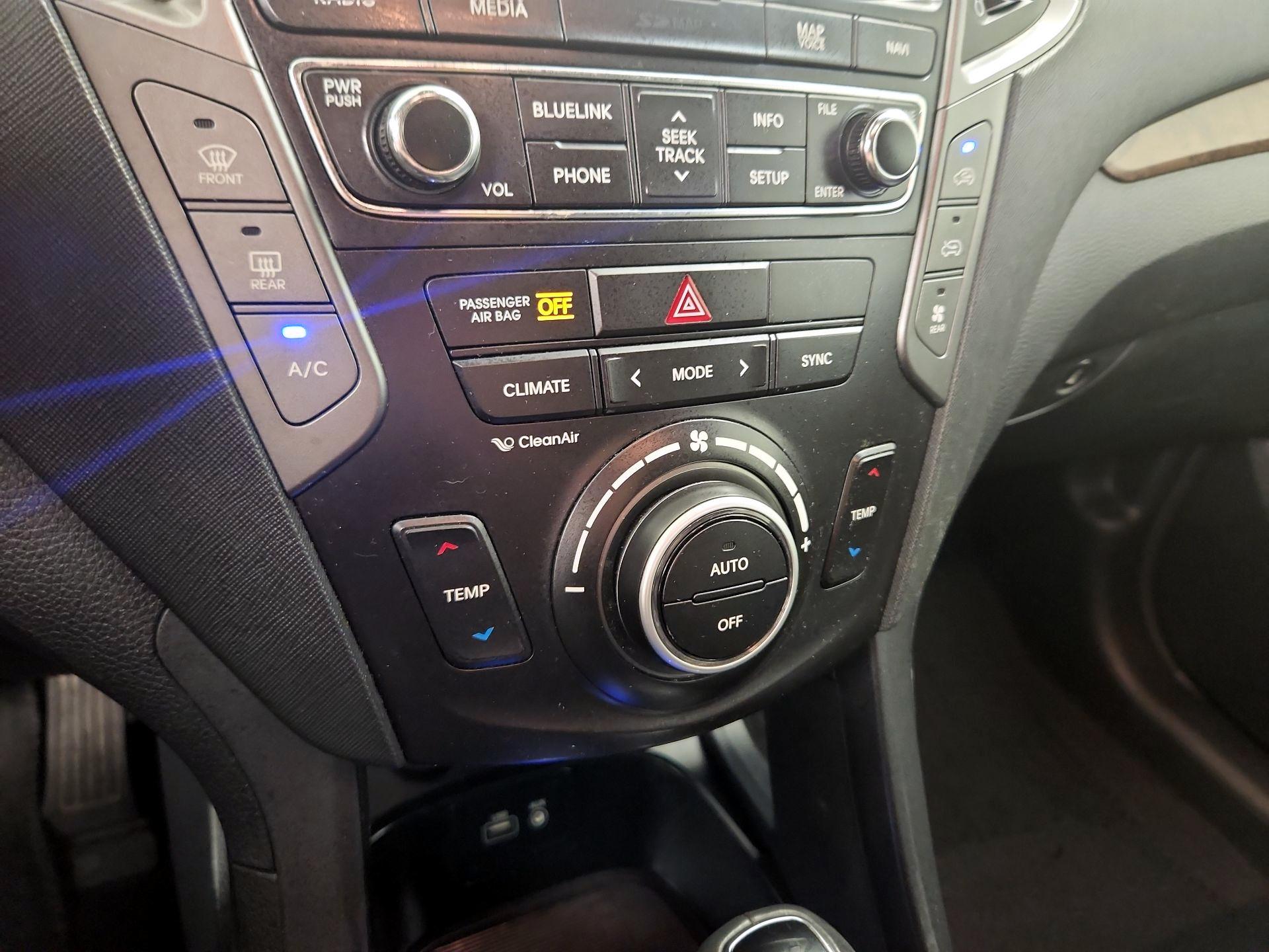 Thumbnail: 2017 Hyundai Santa Fe - 17