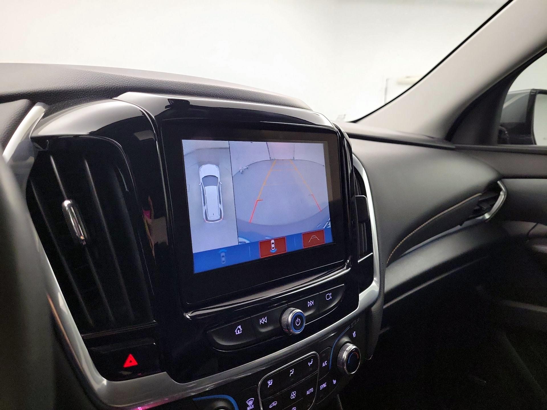 Thumbnail: 2019 Chevrolet Traverse - 14