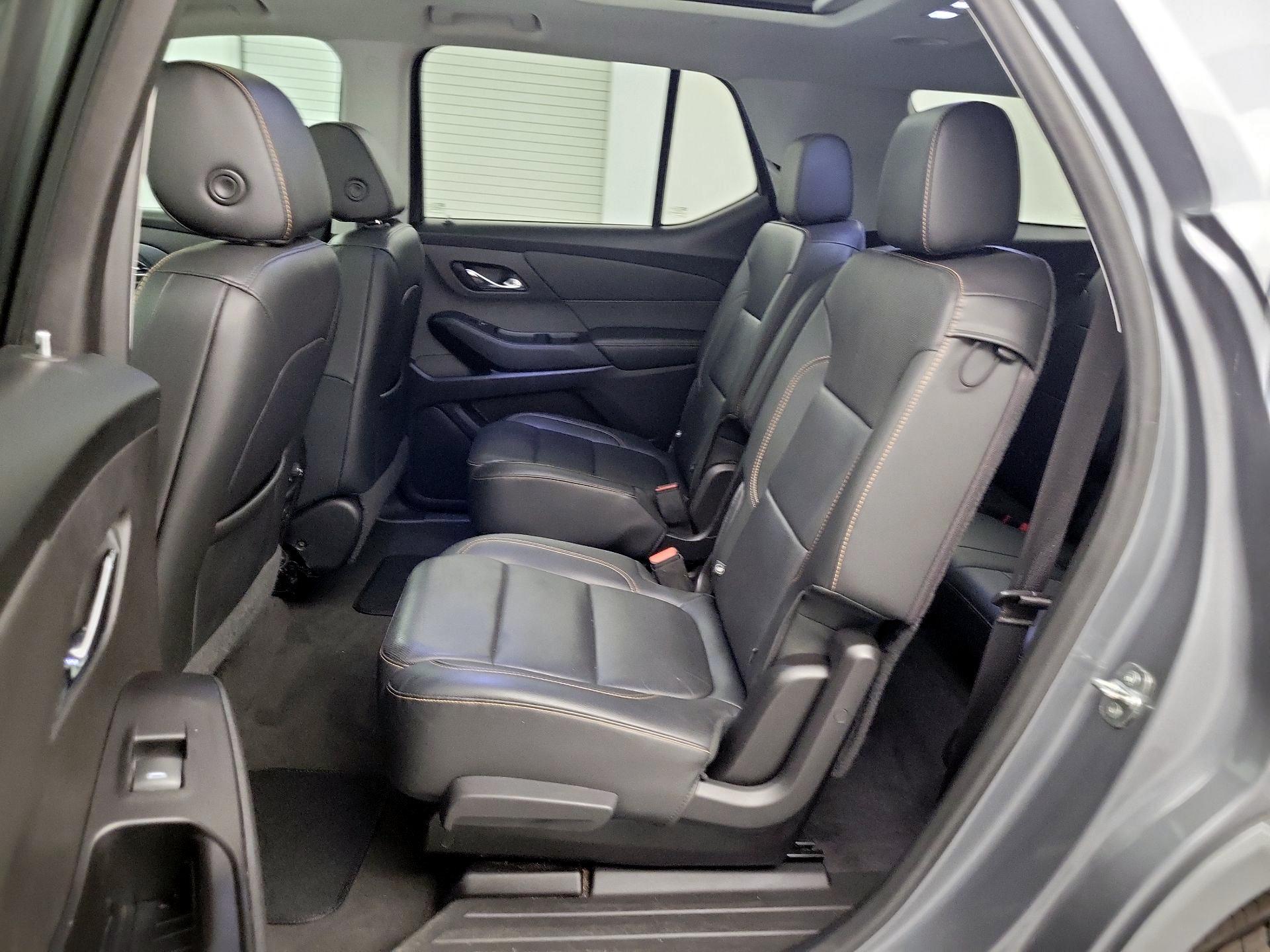 Thumbnail: 2019 Chevrolet Traverse - 20